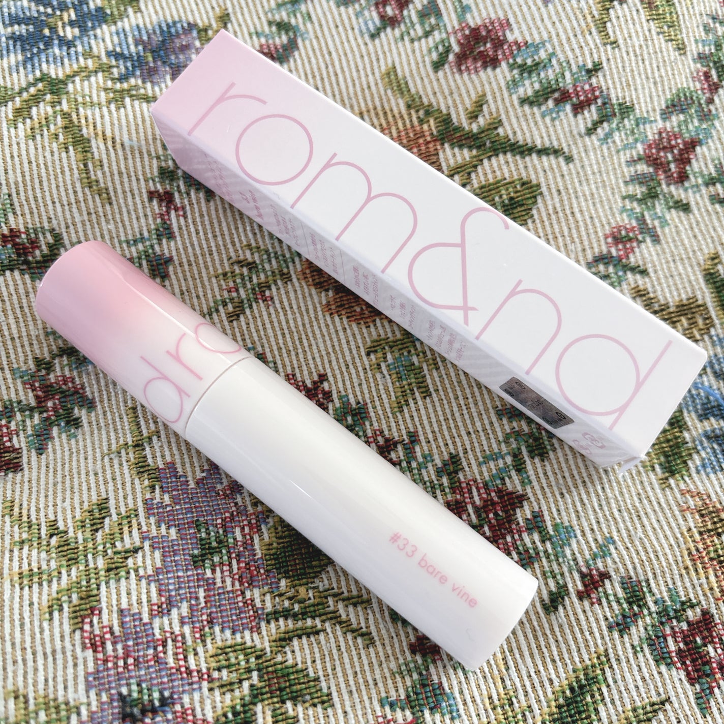 ジューシーラスティングティント/rom&nd/リップティントを使ったクチコミ(1枚目)