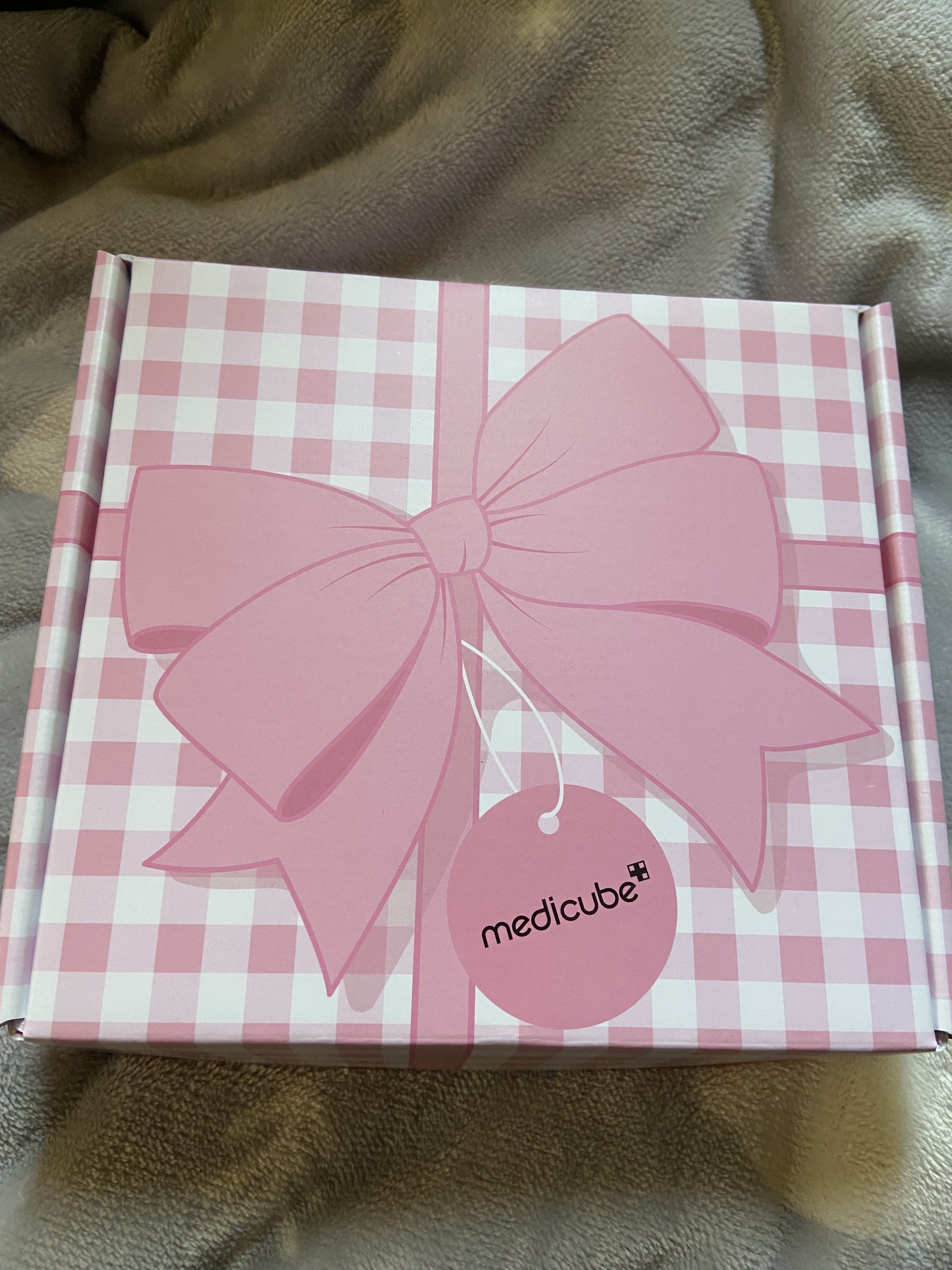 PDRN ピンク ヒアルロニック 水分クリーム/MEDICUBE/フェイスクリームを使ったクチコミ（2枚目）