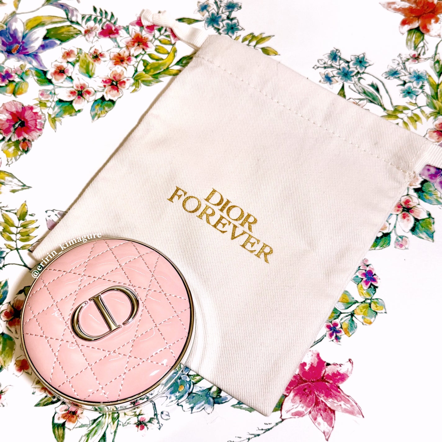 ディオールスキン フォーエヴァー クッション ケース/Dior/その他化粧小物を使ったクチコミ(6枚目)