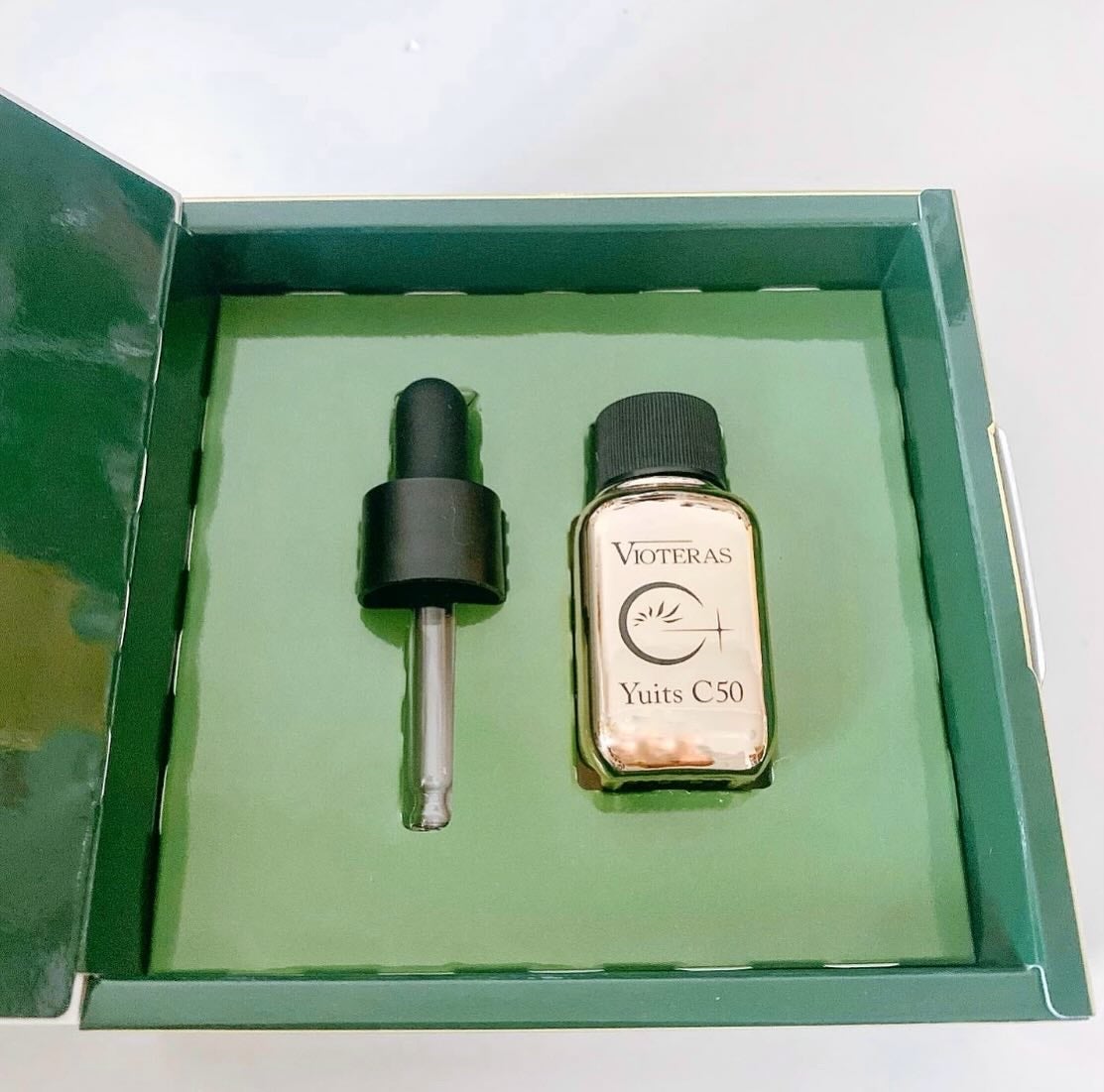 ayayan@美容 on LIPS 「ピュアビタミンC※1と2種のビタミンC誘導体※2をシリーズ初、..」(2枚目)