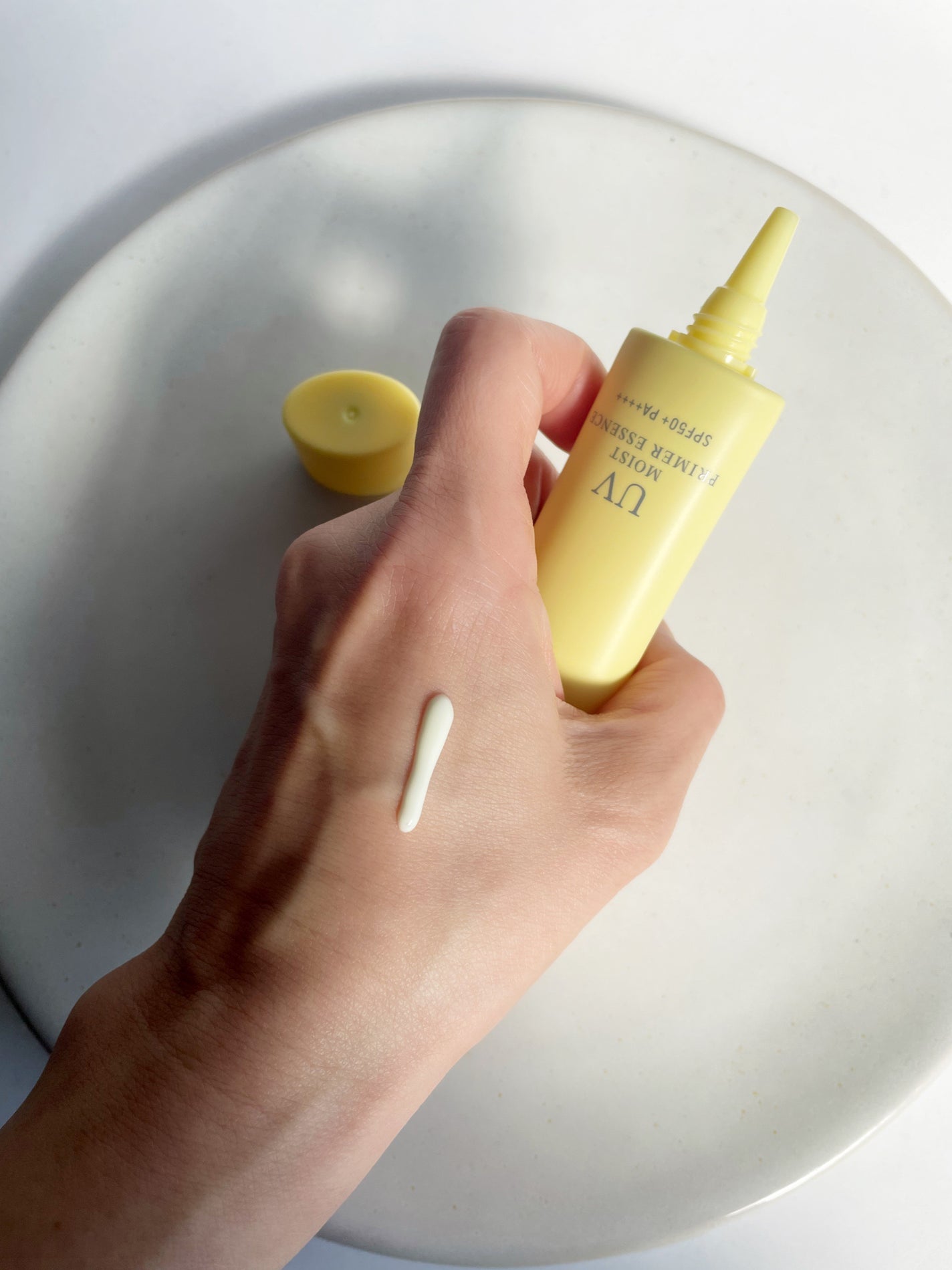 モイストC UVプライマー エッセンス/リッツ/化粧下地を使ったクチコミ(2枚目)