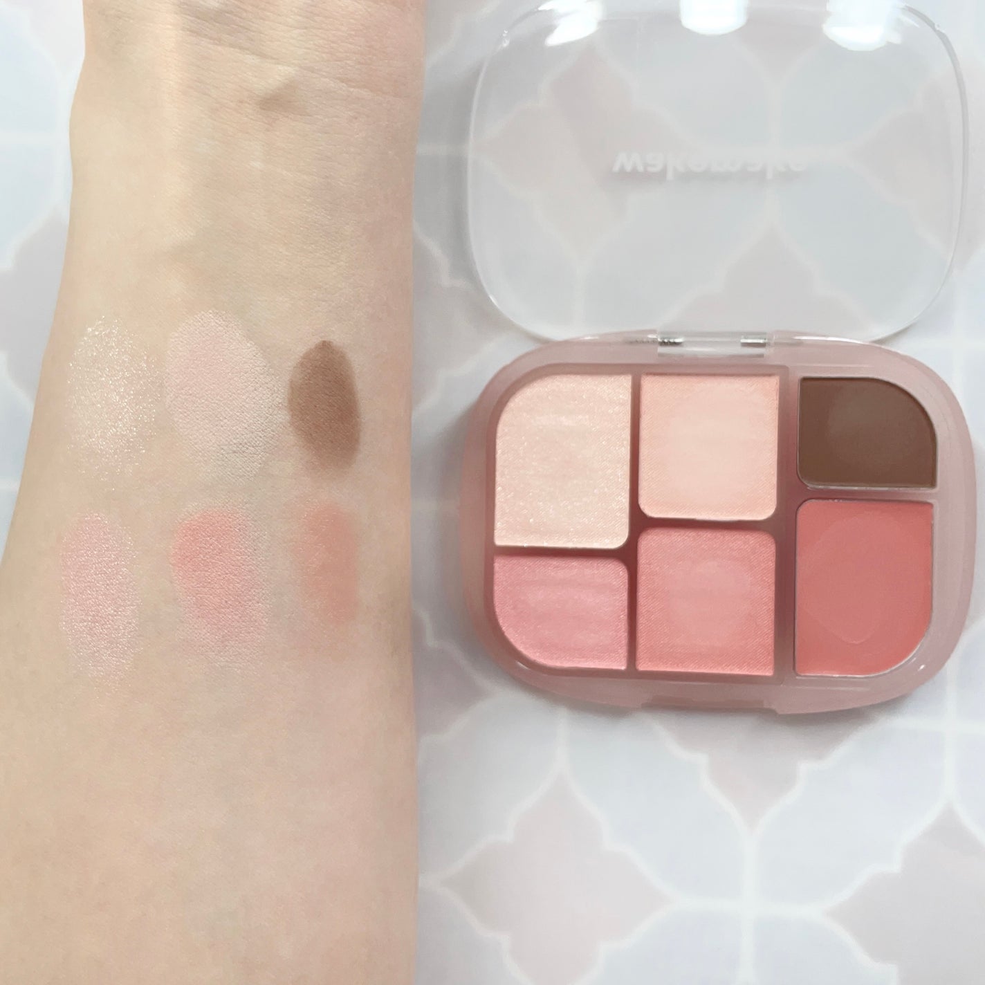 ソフトシアーマルチパレット/wakemake/アイシャドウパレットを使ったクチコミ(3枚目)