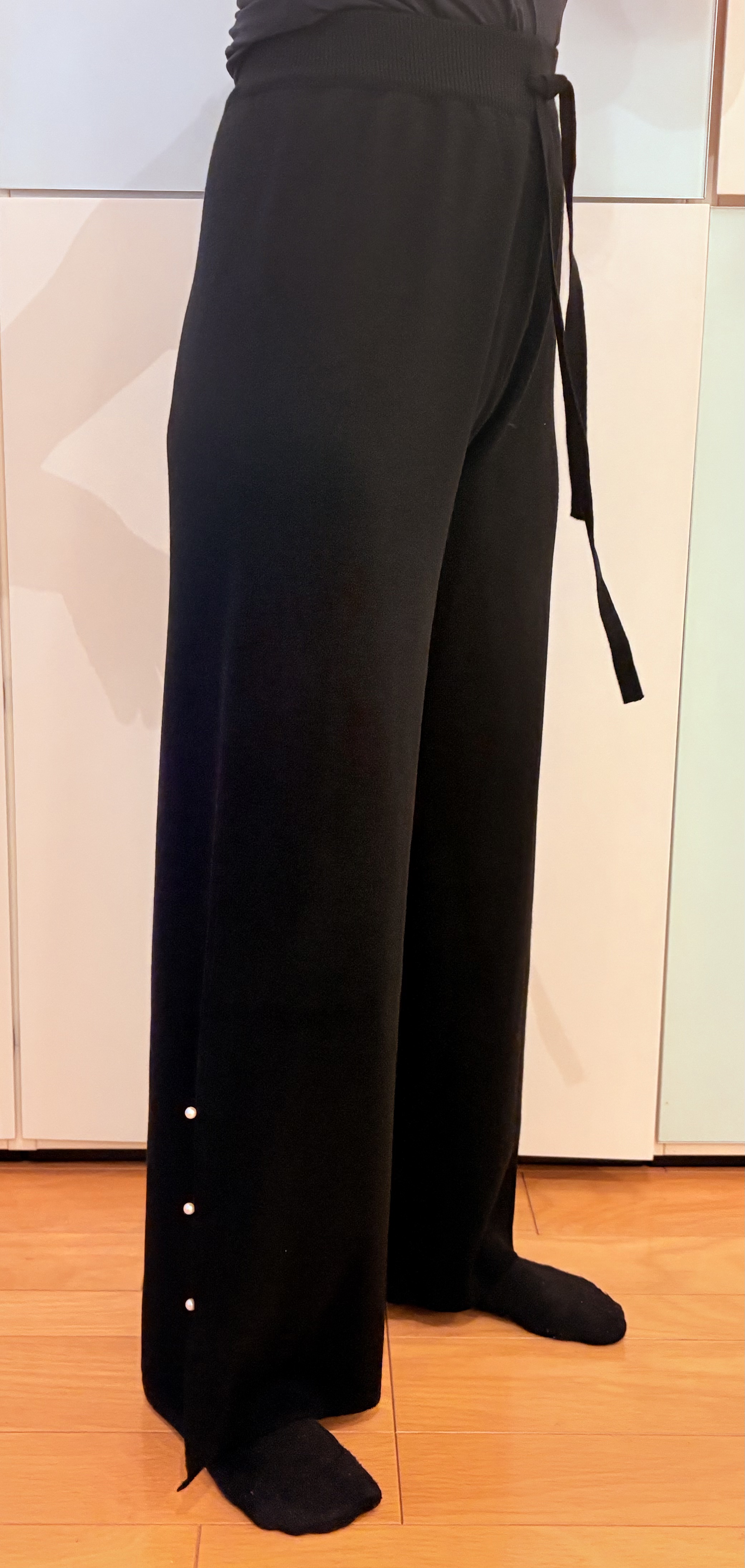 サイドパールニットワイドパンツ/ブラック/Frene/その他を使ったクチコミ（3枚目）