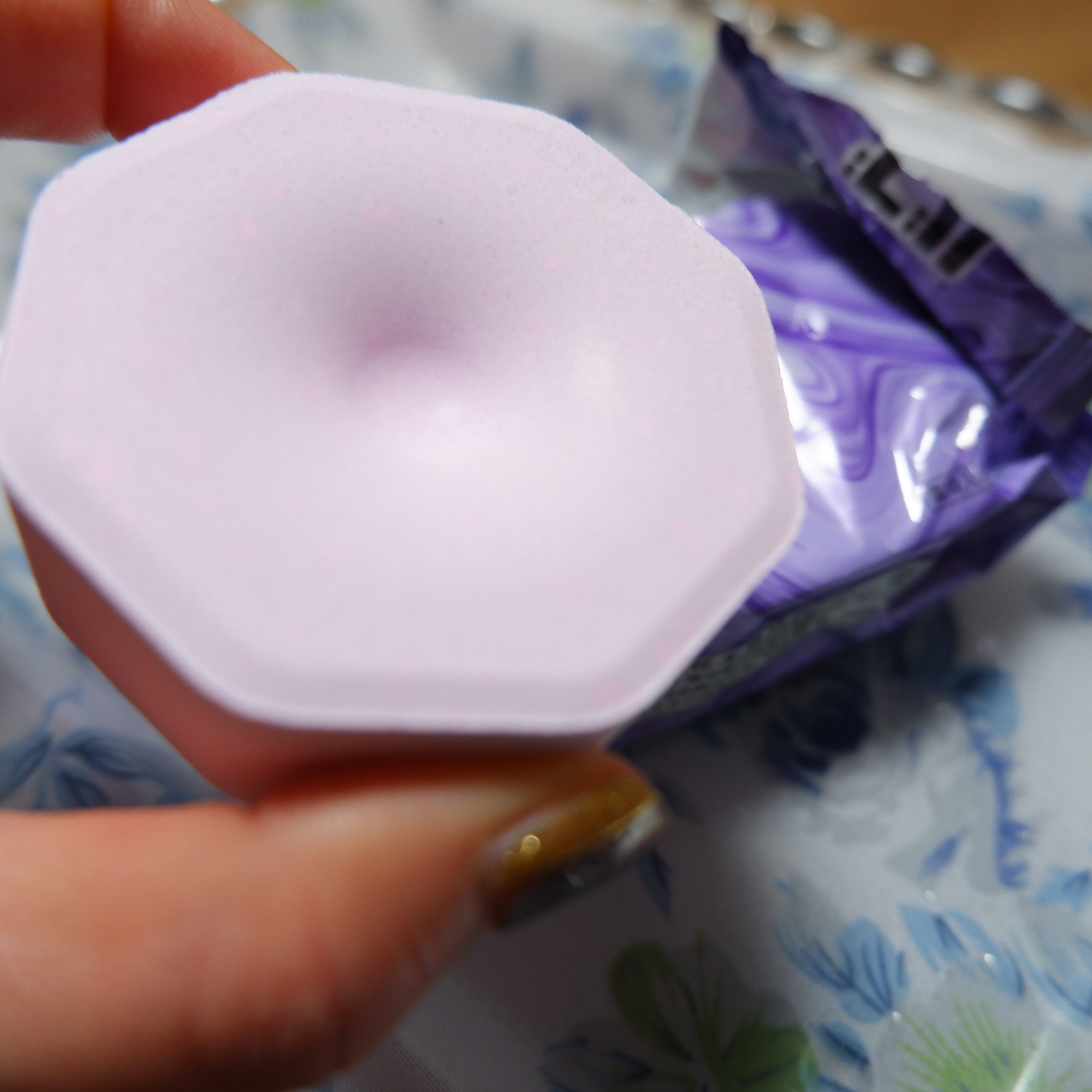 バブ モンスターバブルMEGA級 マーブル泡 ラベンダーカクテルの香り​/バブ/炭酸系入浴剤を使ったクチコミ（2枚目）