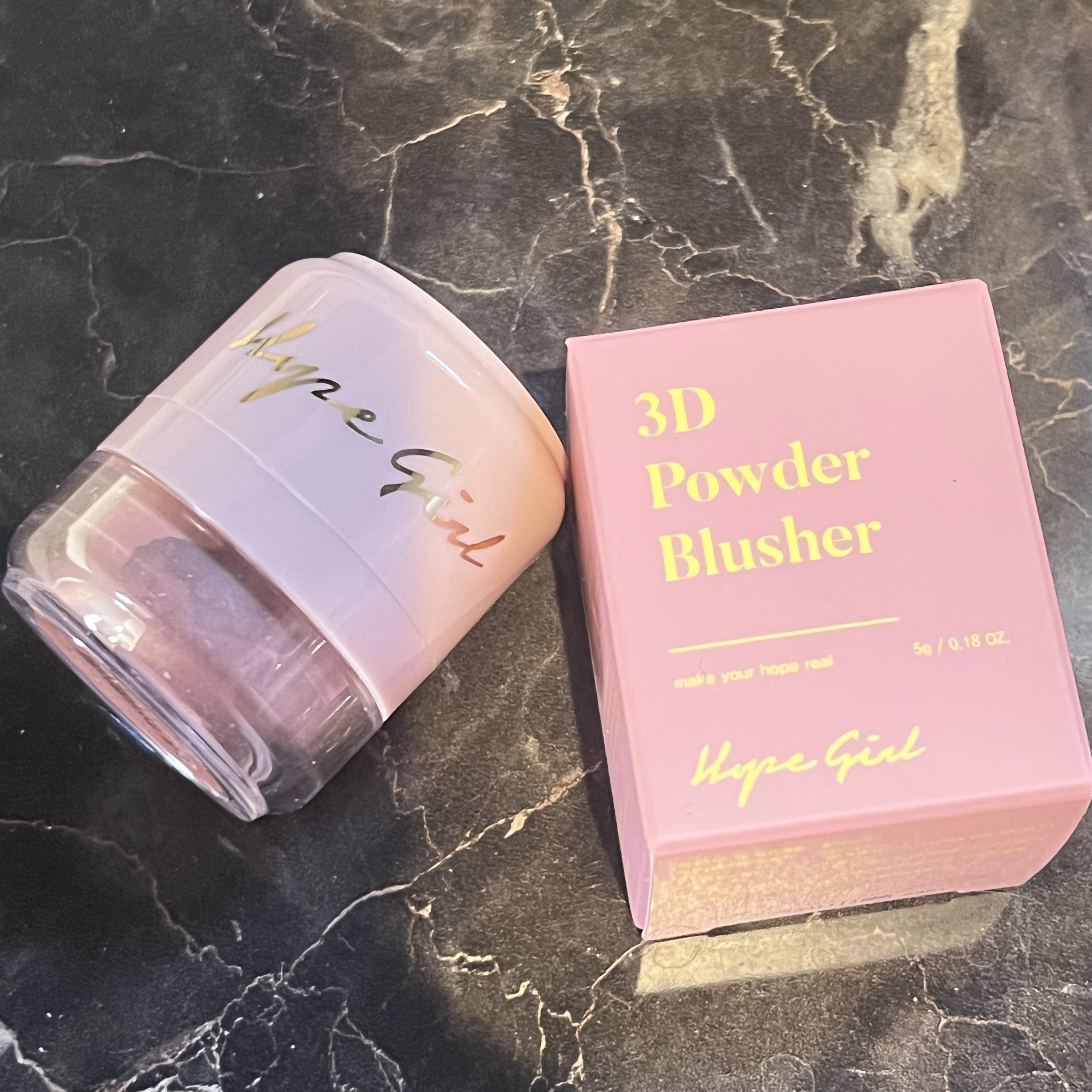 ホープガール3Dパウダーブラッシャー/Hope Girl/パウダーチークを使ったクチコミ（1枚目）