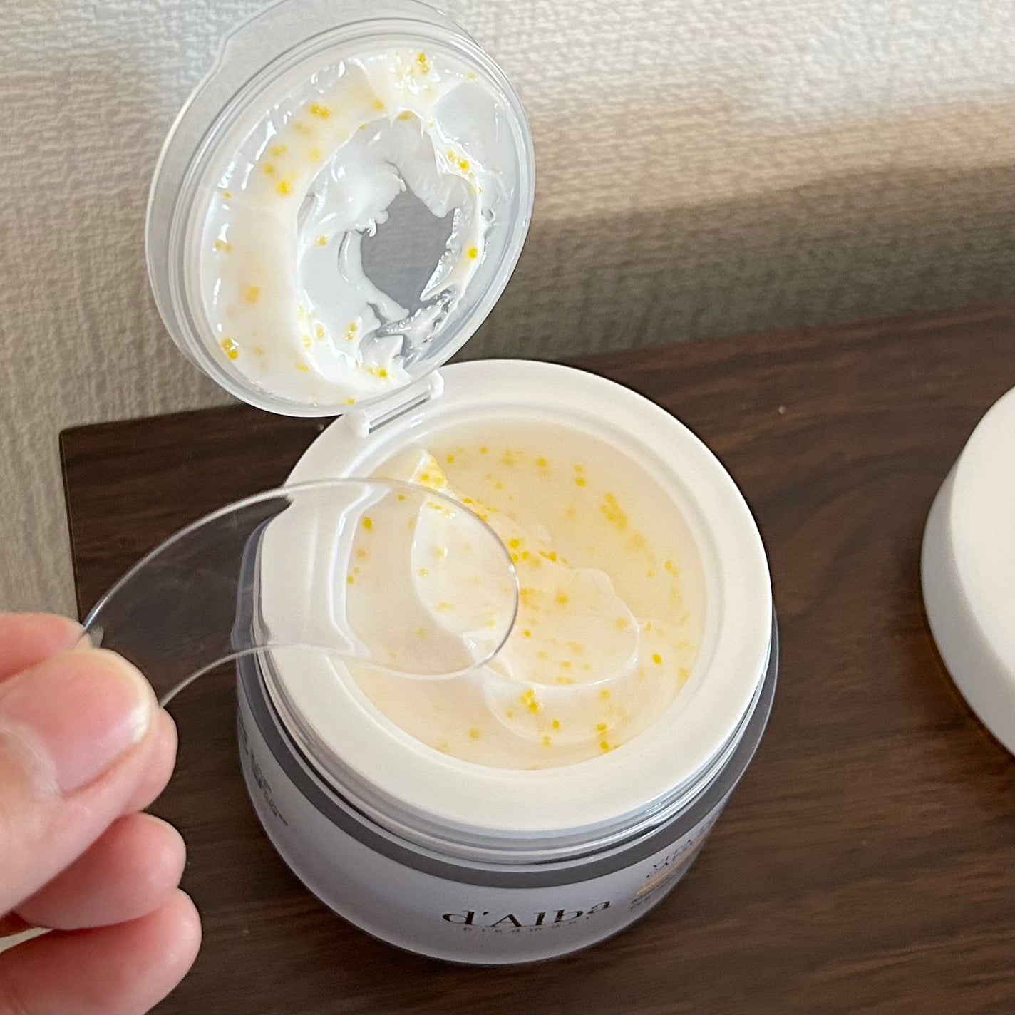 ビタトーニングカプセルクリーム/ダルバ/フェイスクリームを使ったクチコミ(2枚目)