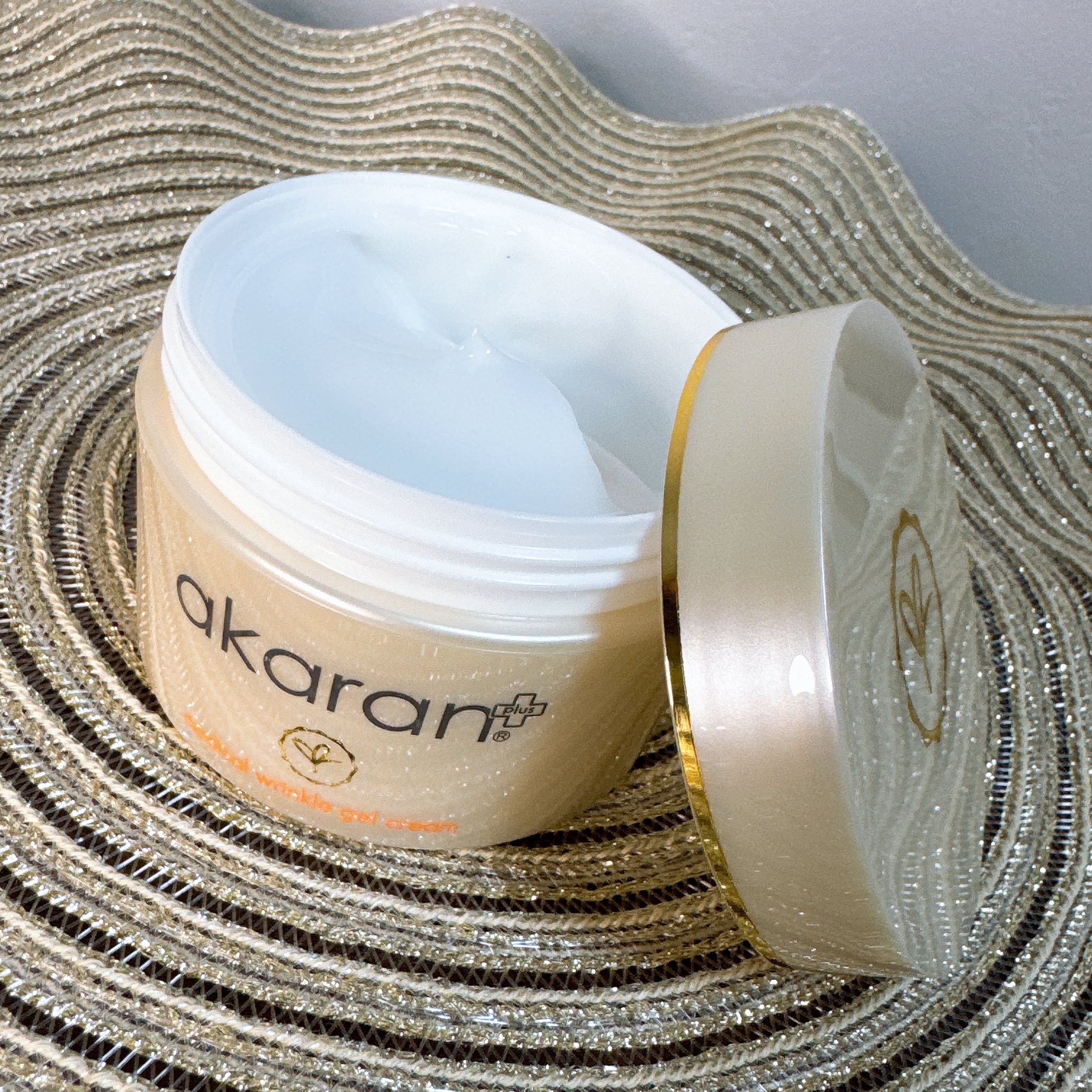 メディカルリンクルジェルクリーム/アカラン/オールインワン化粧品を使ったクチコミ（1枚目）