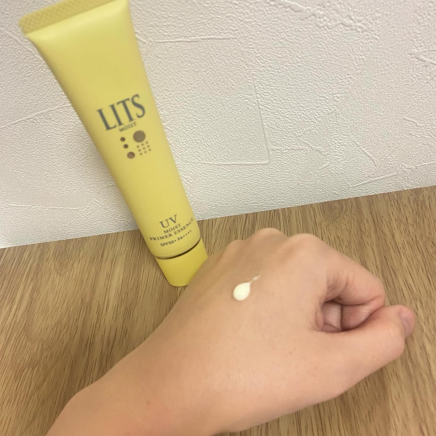 モイストC UVプライマー エッセンス/リッツ/化粧下地を使ったクチコミ（2枚目）