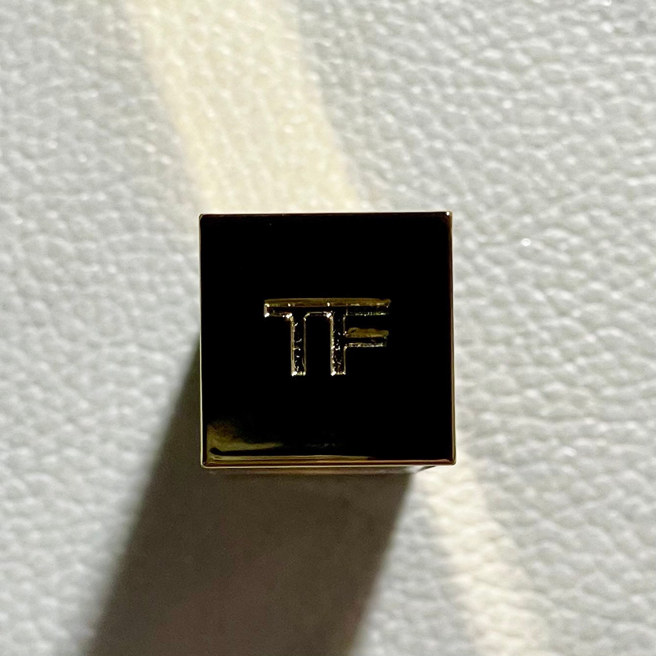 ソレイユ リップ バーム/TOM FORD BEAUTY/リップバームを使ったクチコミ(4枚目)