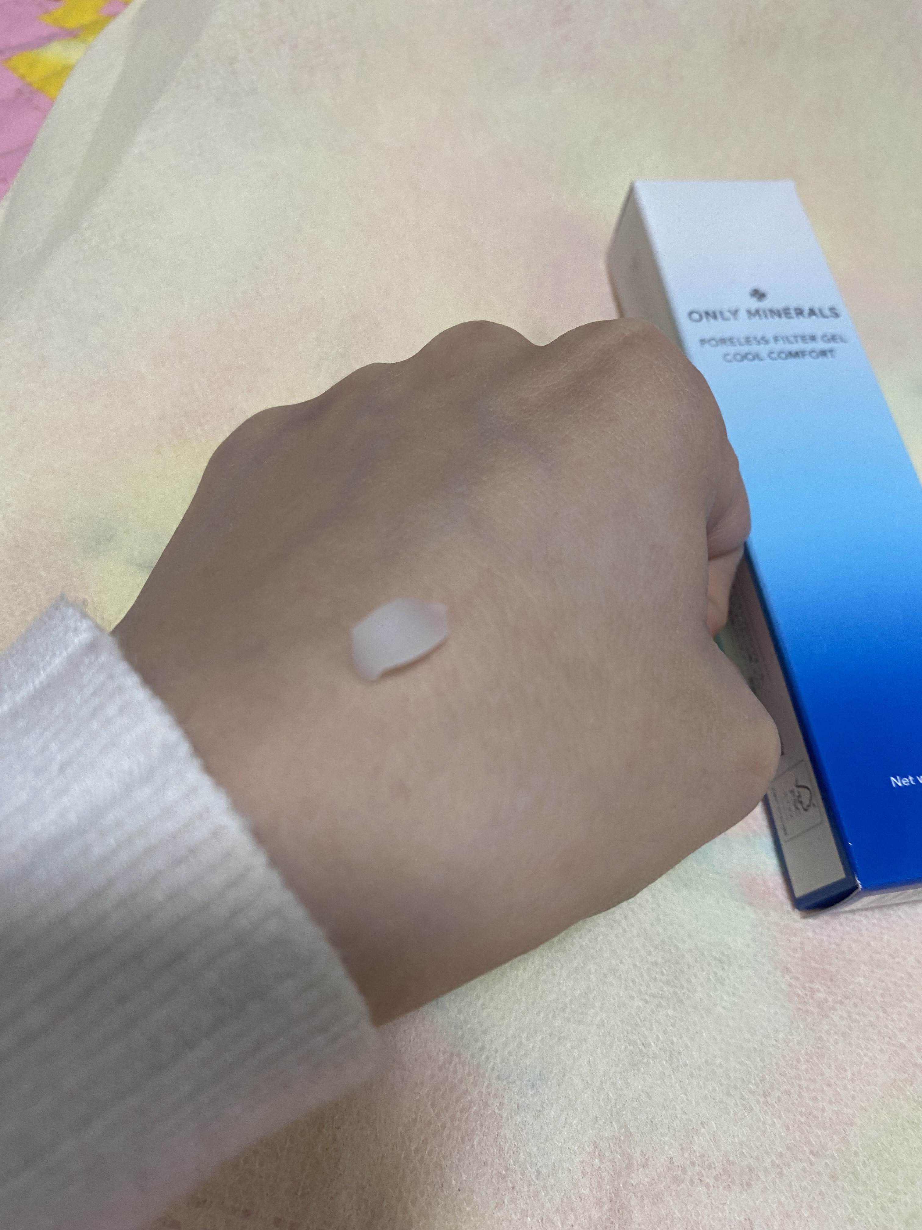 ポアレスフィルタージェル クールコンフォート/ONLY MINERALS/化粧下地を使ったクチコミ（2枚目）