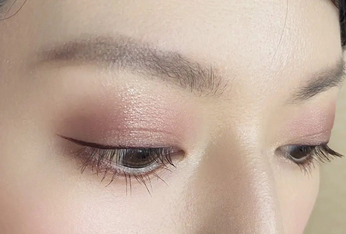 ル・レオスールデクラ /クレ・ド・ポー ボーテ/パウダーハイライトを使ったクチコミ（2枚目）