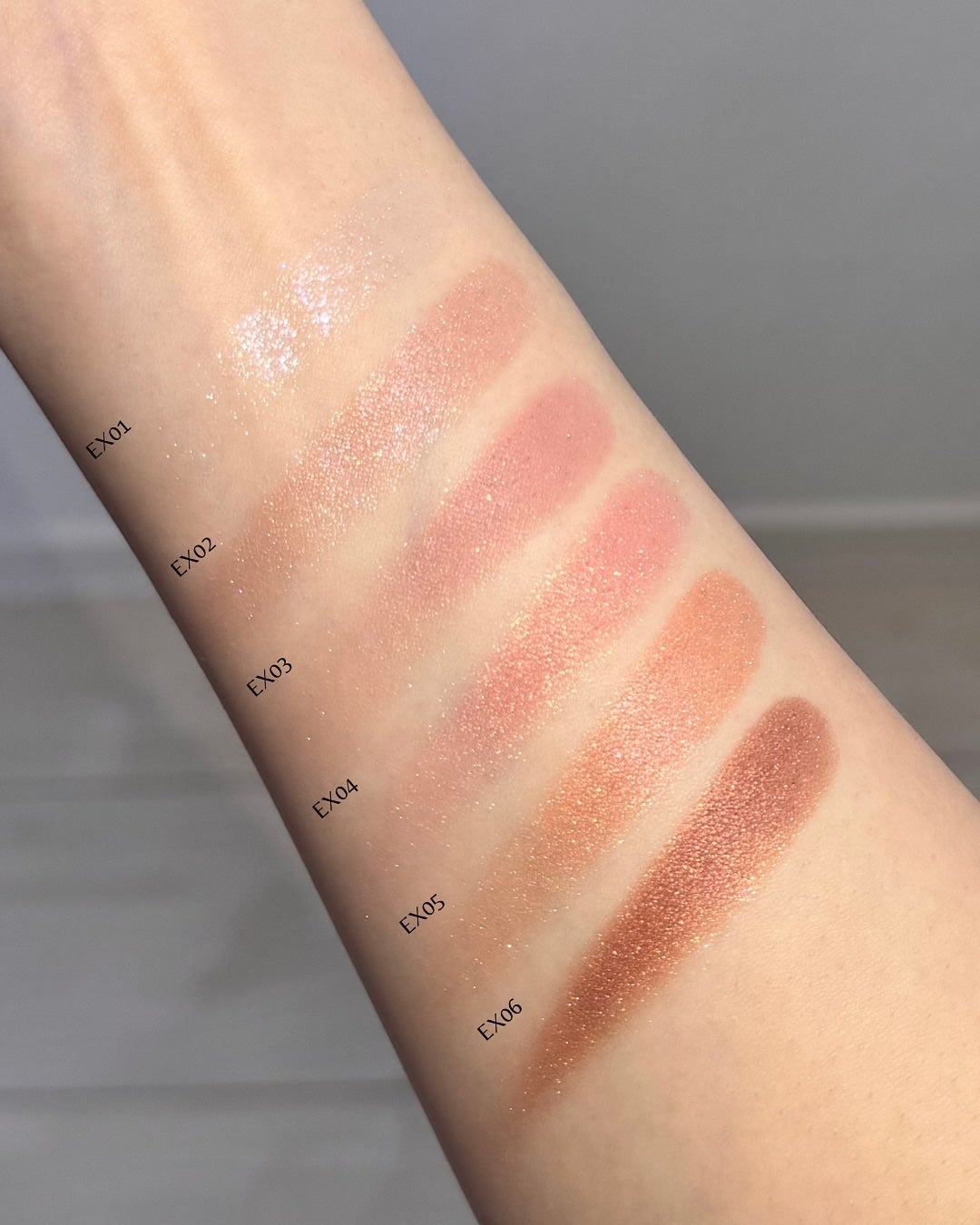 トーン ペタル フロート ブラッシュ/to/one/パウダーチークを使ったクチコミ(3枚目)