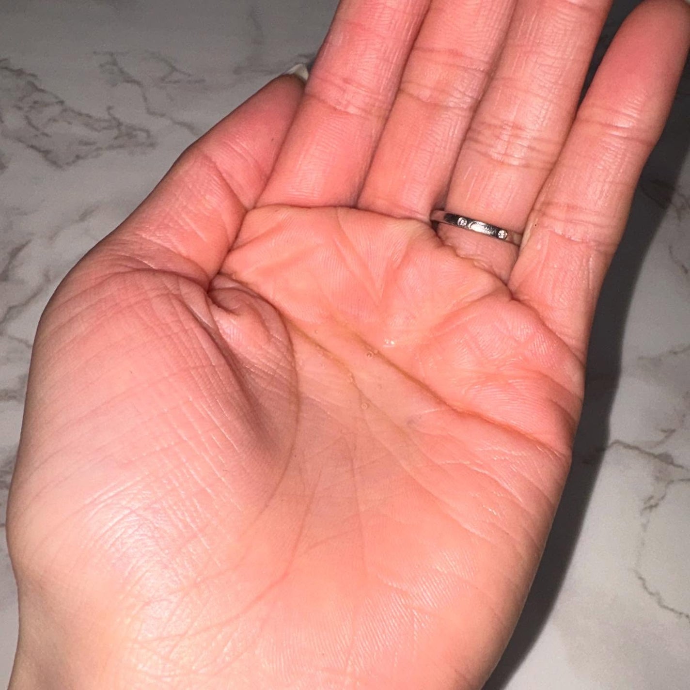 ザ・リッチ ヘアオイルMNM/SILK THE RICH/ヘアオイルを使ったクチコミ(3枚目)