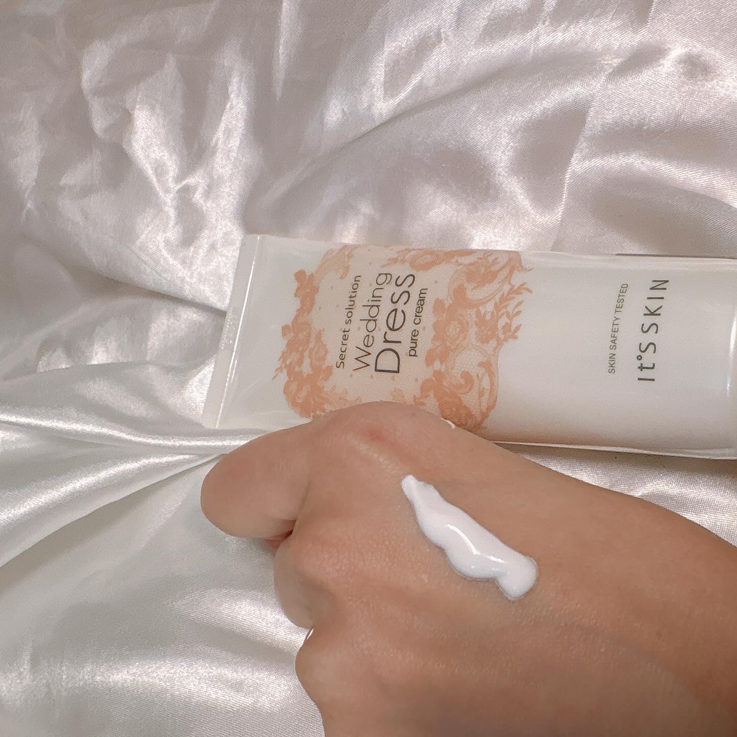 シークレットソルーションウェディングドレスピュアクリーム/It's skin/フェイスクリームを使ったクチコミ（2枚目）