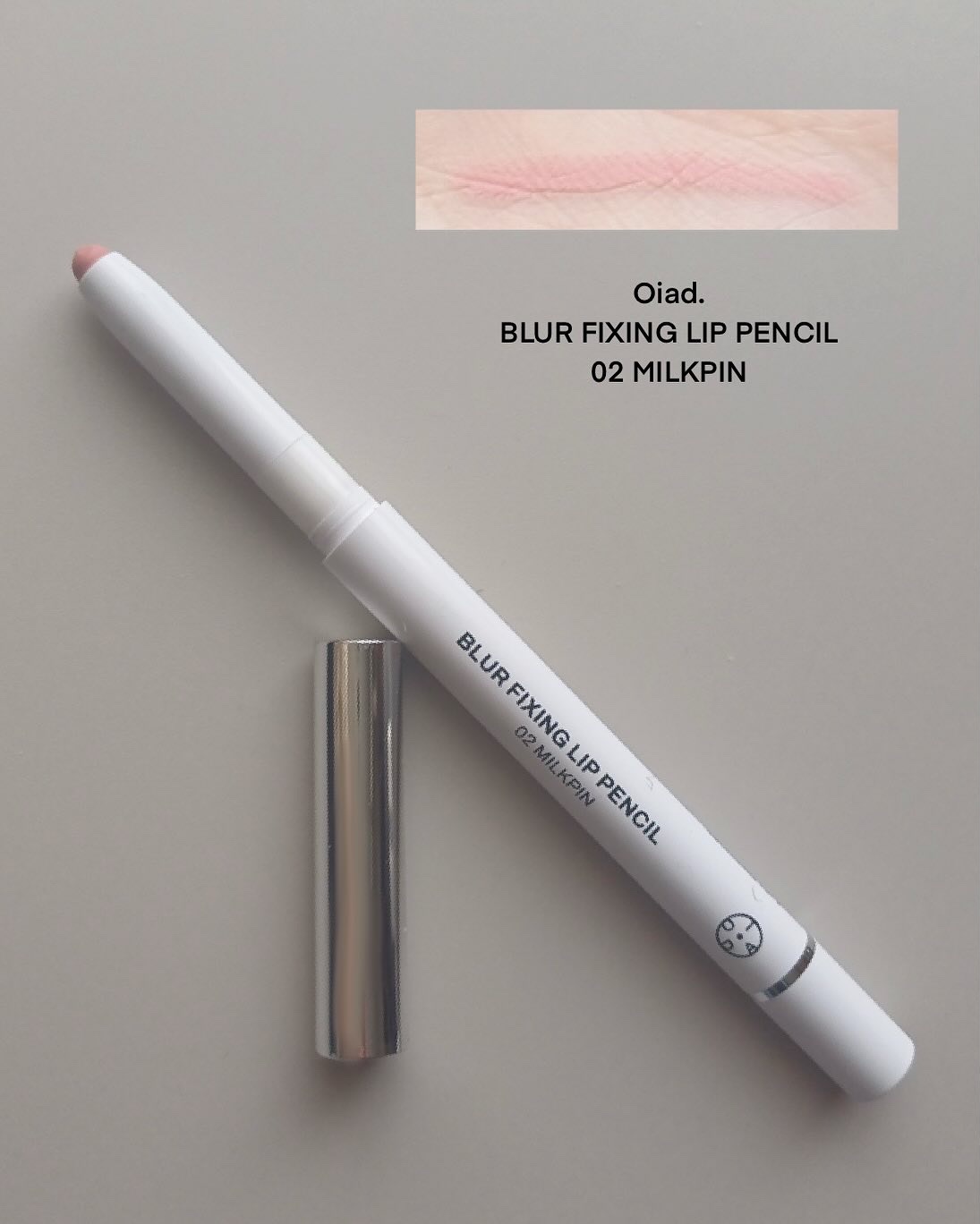 ブラーフィクシングリップペンシル 02 ミルクピン/oiad/リップライナーを使ったクチコミ（3枚目）