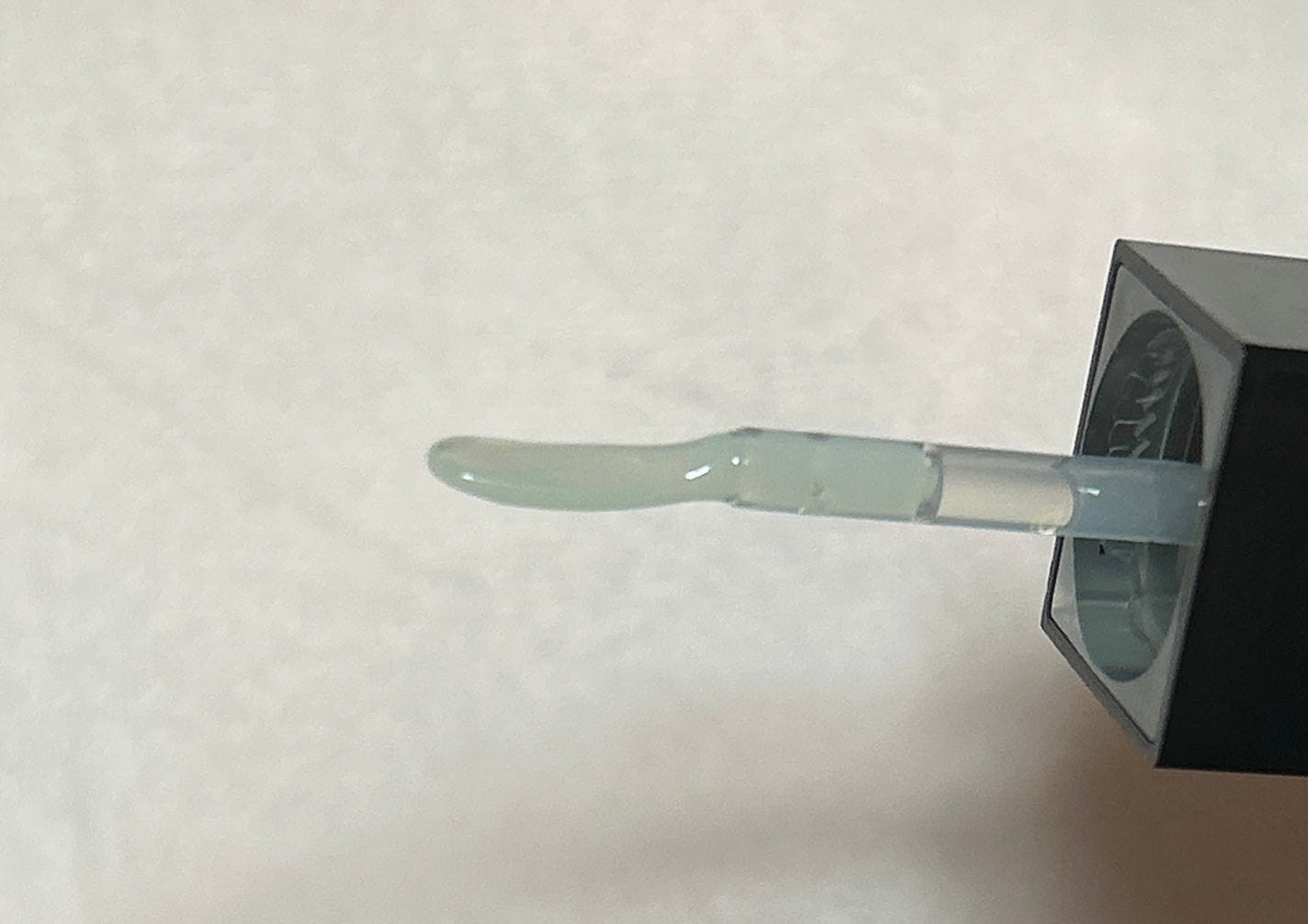 The Black Lip Plumper Tint/Keep in Touch/リップグロスを使ったクチコミ(2枚目)