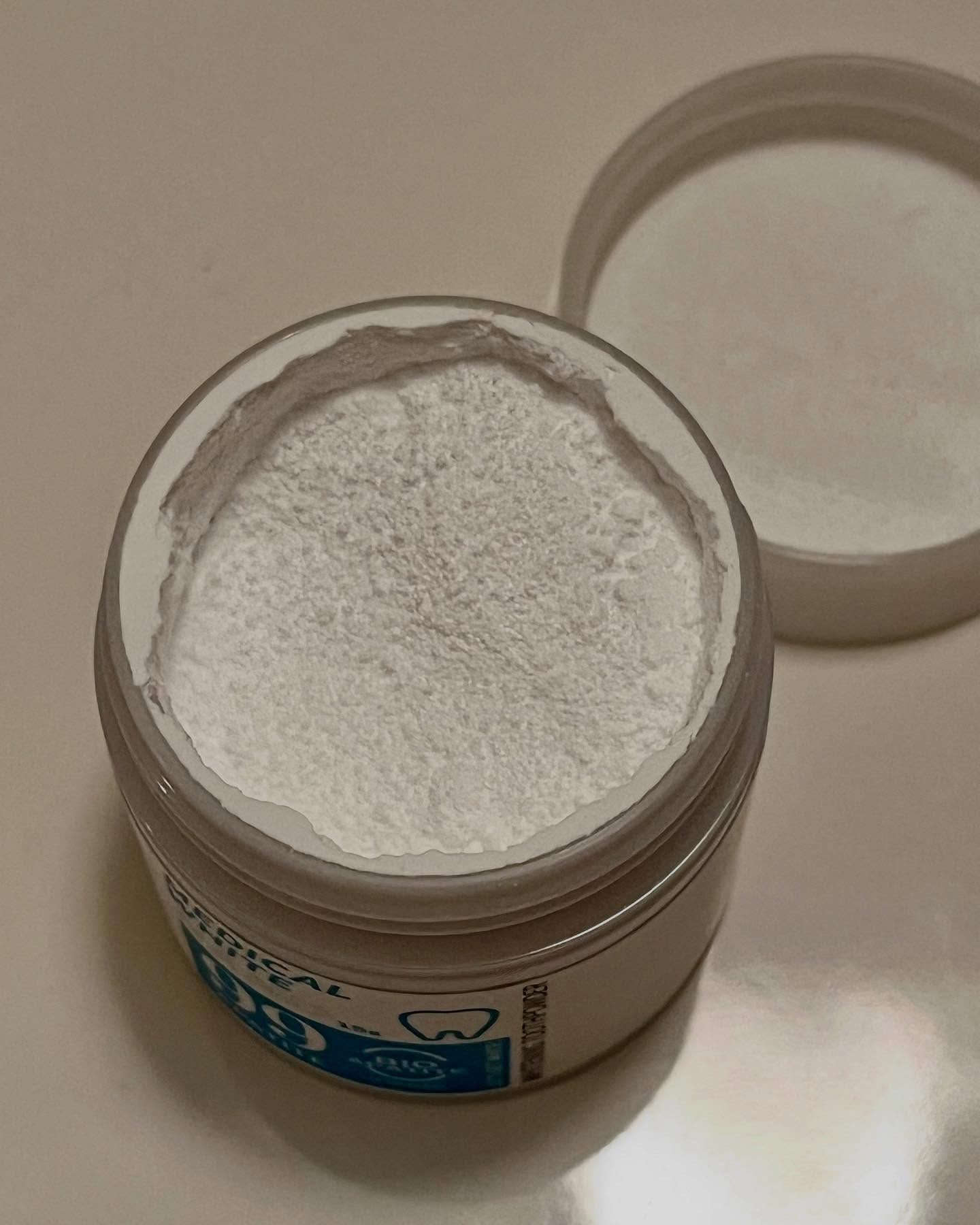 メディカルホワイトナノ99/日本メディカル研究所/歯磨き粉を使ったクチコミ（2枚目）