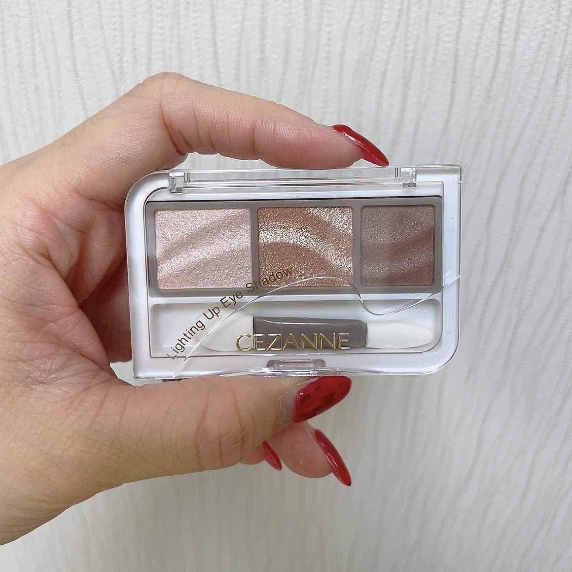 ライティングアップアイシャドウ/CEZANNE/アイシャドウを使ったクチコミ（1枚目）