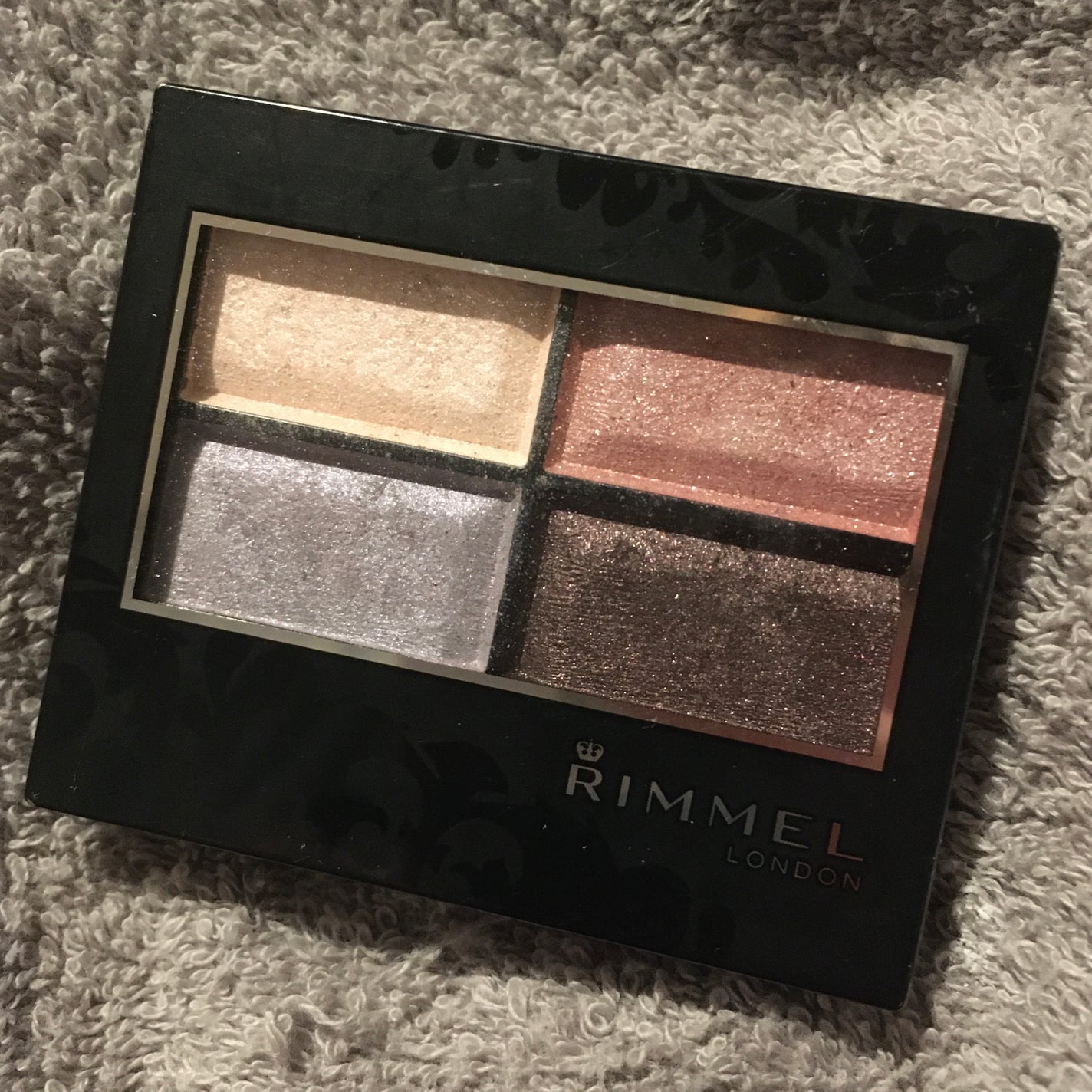 ロイヤルヴィンテージ アイズ/リンメル ロンドン/アイシャドウパレットを使ったクチコミ(1枚目)