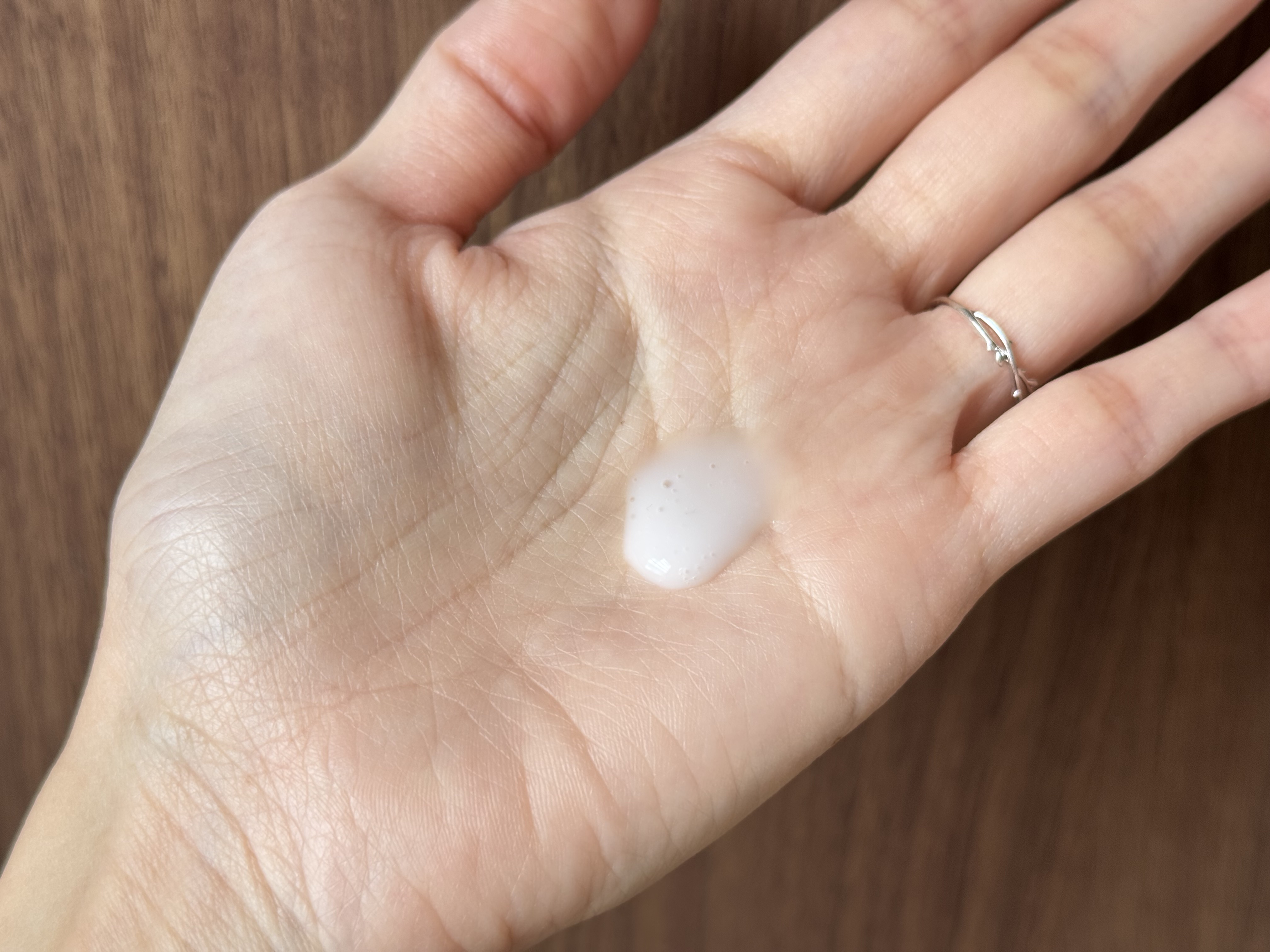 モイストC 薬用ボディミルク リラックスハーブの香り/リッツ/ボディミルクを使ったクチコミ（2枚目）