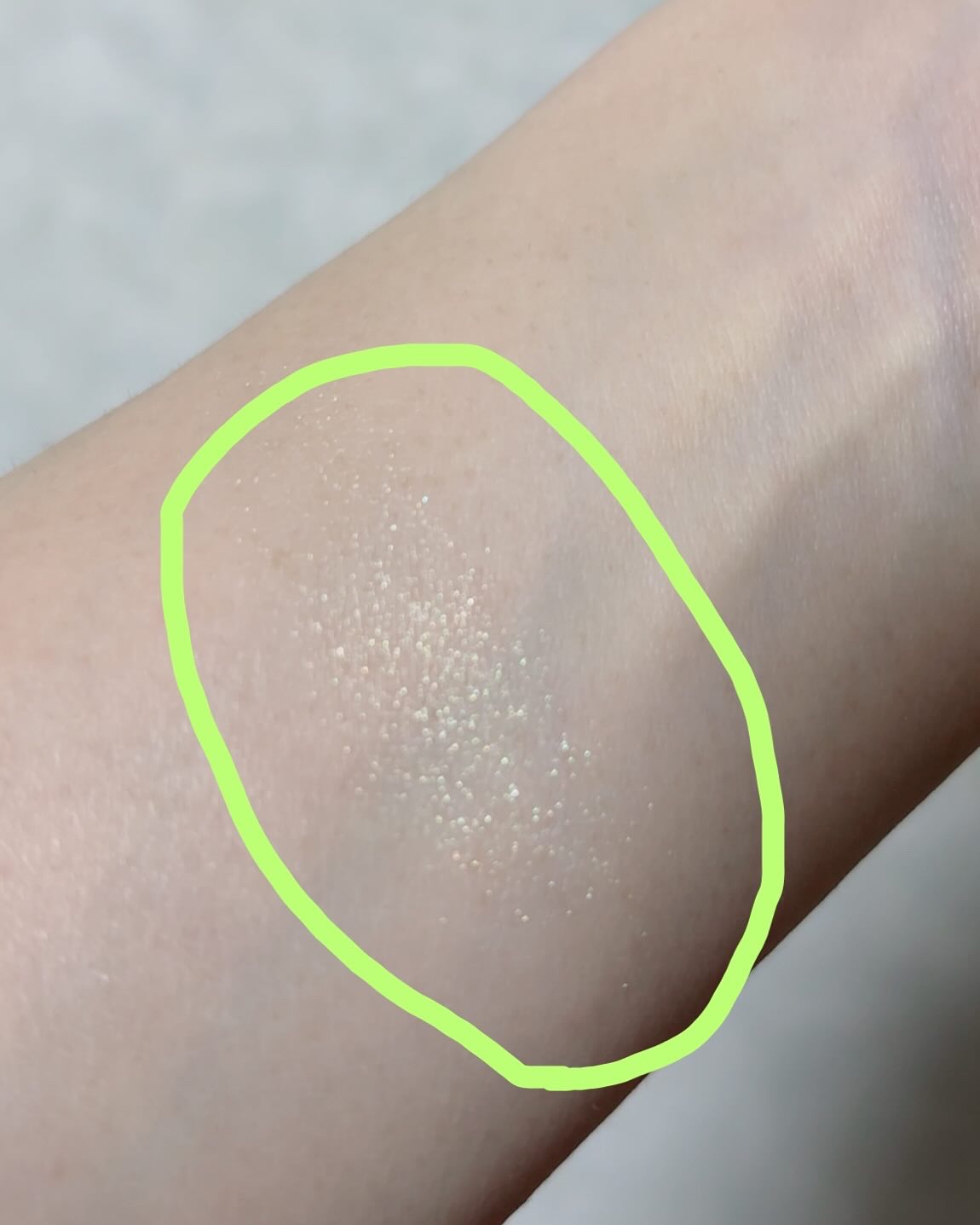 ピュアグラッシュ ハイライター GN01 ライムボム/2aN/パウダーハイライトを使ったクチコミ（2枚目）