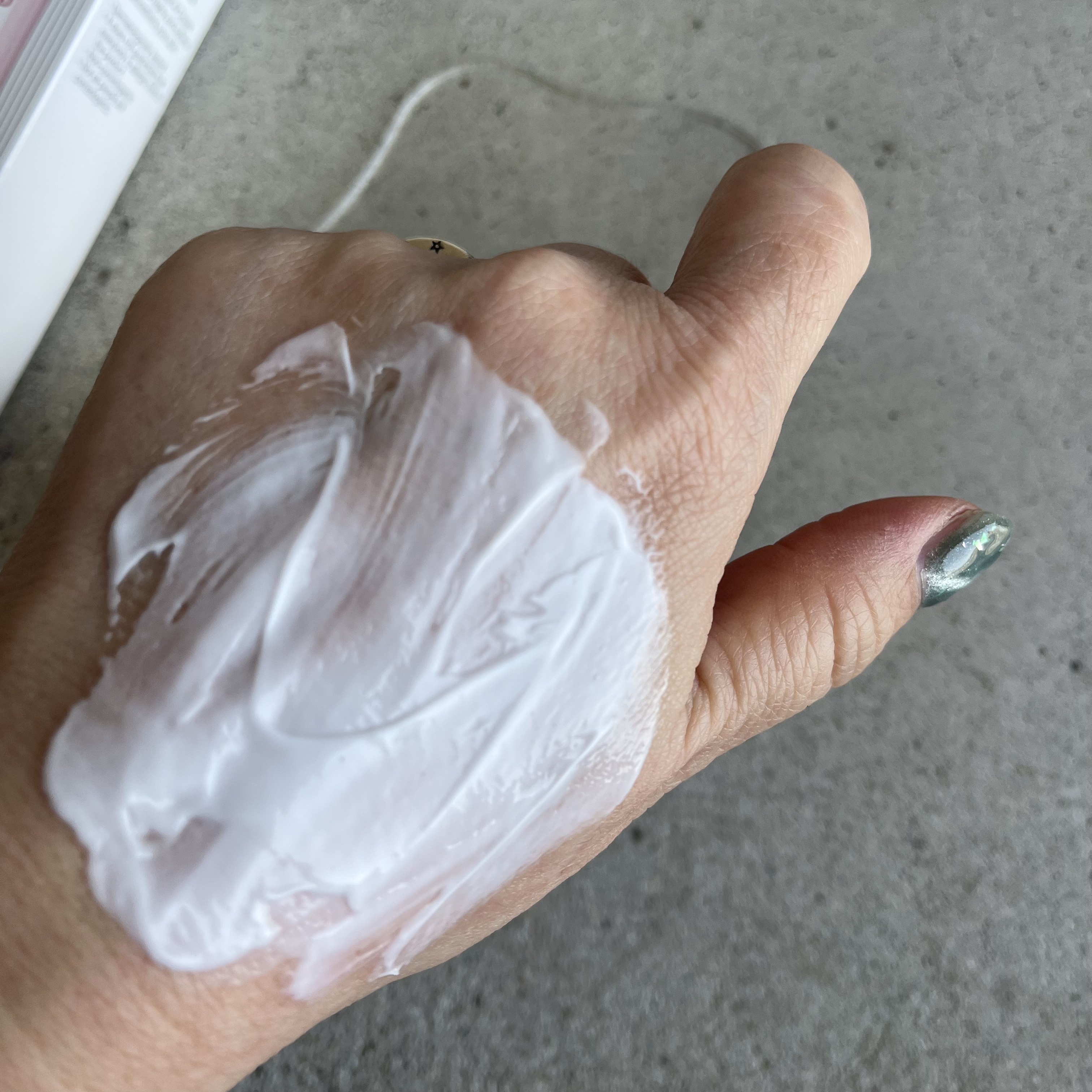 レッドスージングAIクリーム/PHYSIOGEL/フェイスオイルを使ったクチコミ（3枚目）