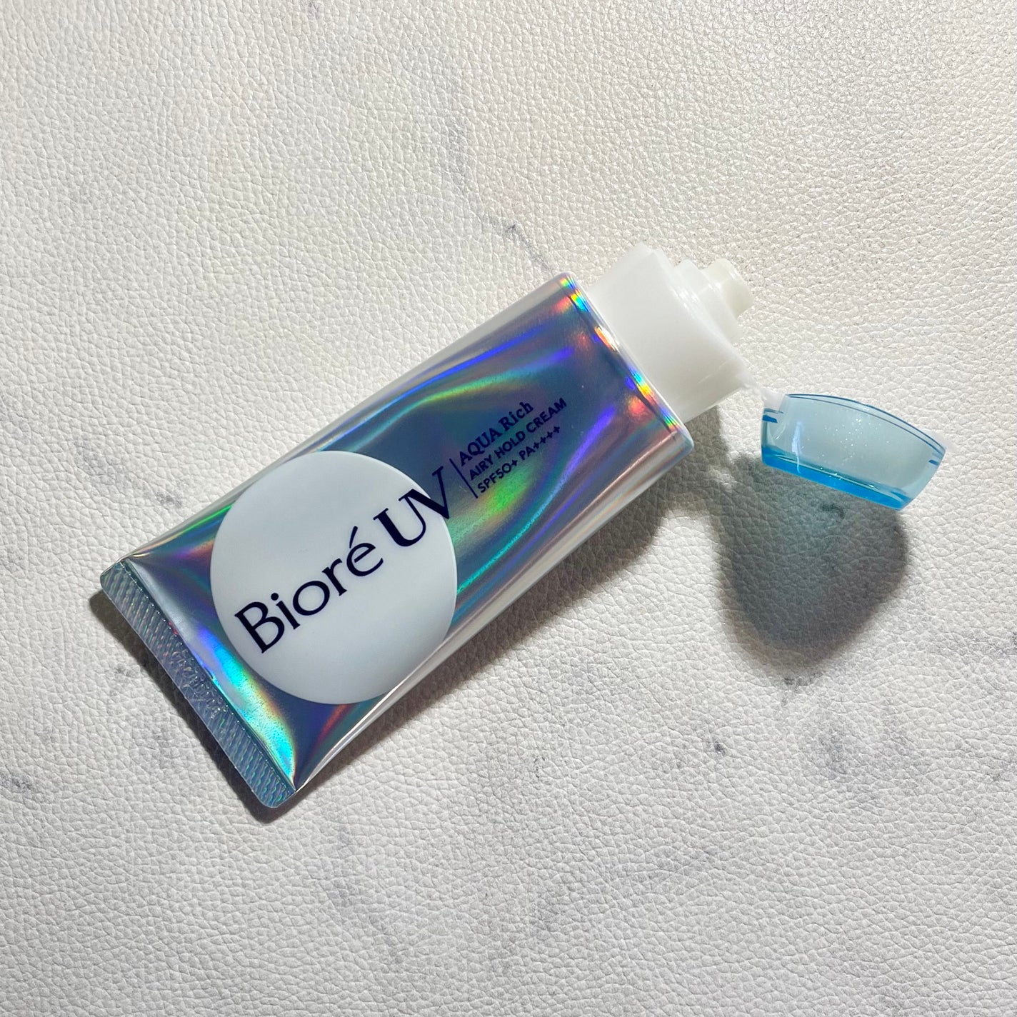 アクアリッチ エアリーホールドクリーム(呼吸感ベールUV)/ビオレ/日焼け止めクリームを使ったクチコミ(4枚目)