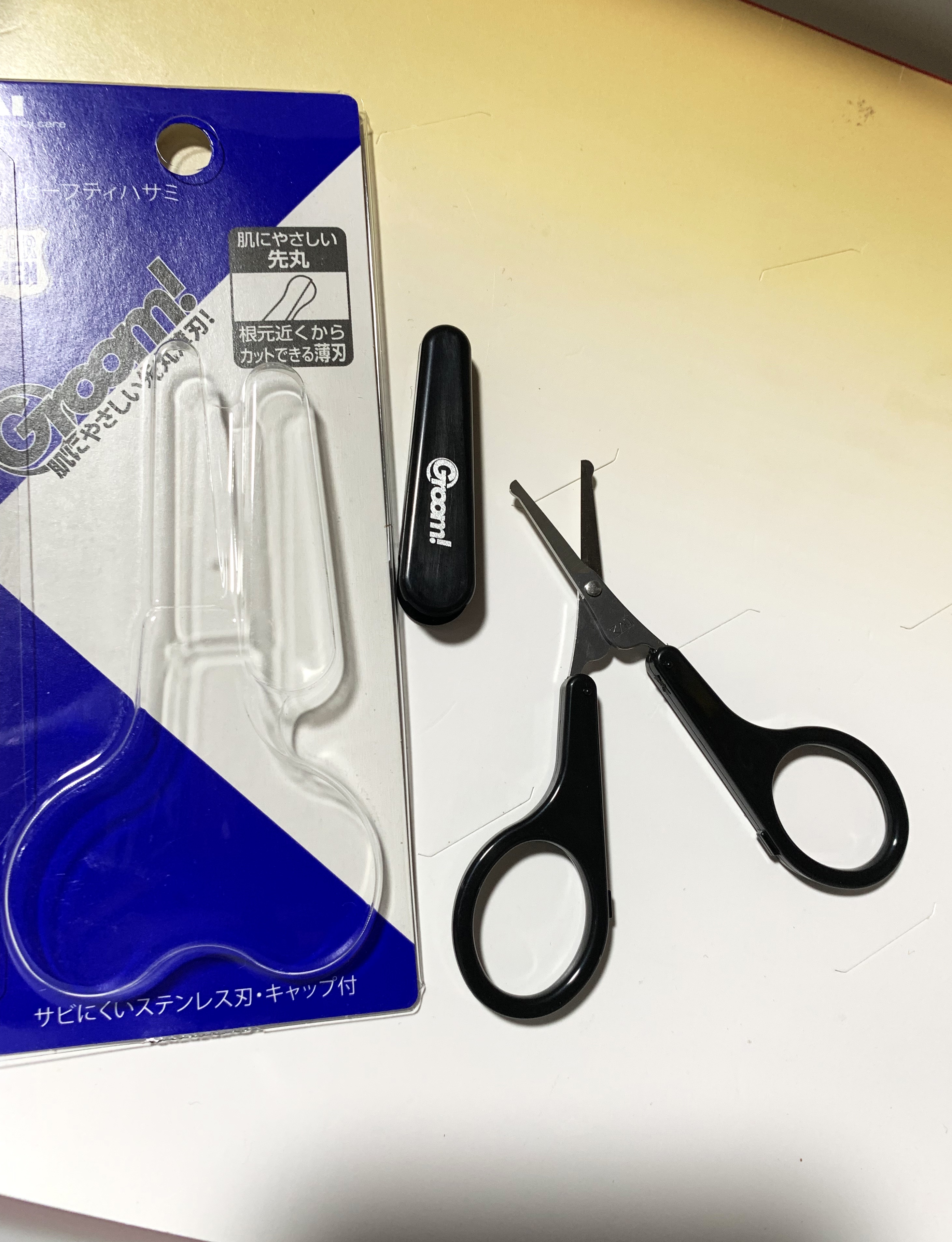 Groom！ クシ付きマユハサミ/貝印/その他化粧小物を使ったクチコミ（3枚目）