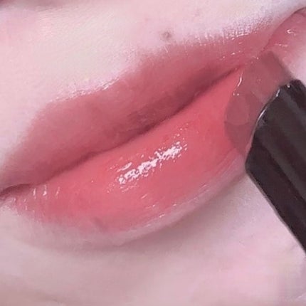 ルージュスターヴァイブラント/KANEBO/口紅を使ったクチコミ(2枚目)