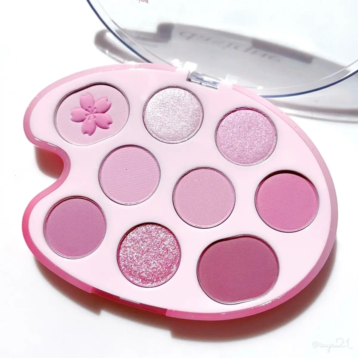 ピュアウォーターリップグロス/dasique/リップグロスを使ったクチコミ（2枚目）