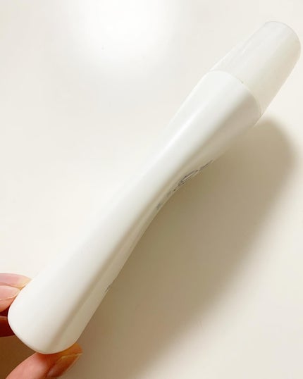 スキンアクア モイスチャージェルのクチコミ「のびが良くて、みずみずしくて
塗り心地最高で大好き🩵
SPF35で肌に負担をかけないから、
.....」(2枚目)