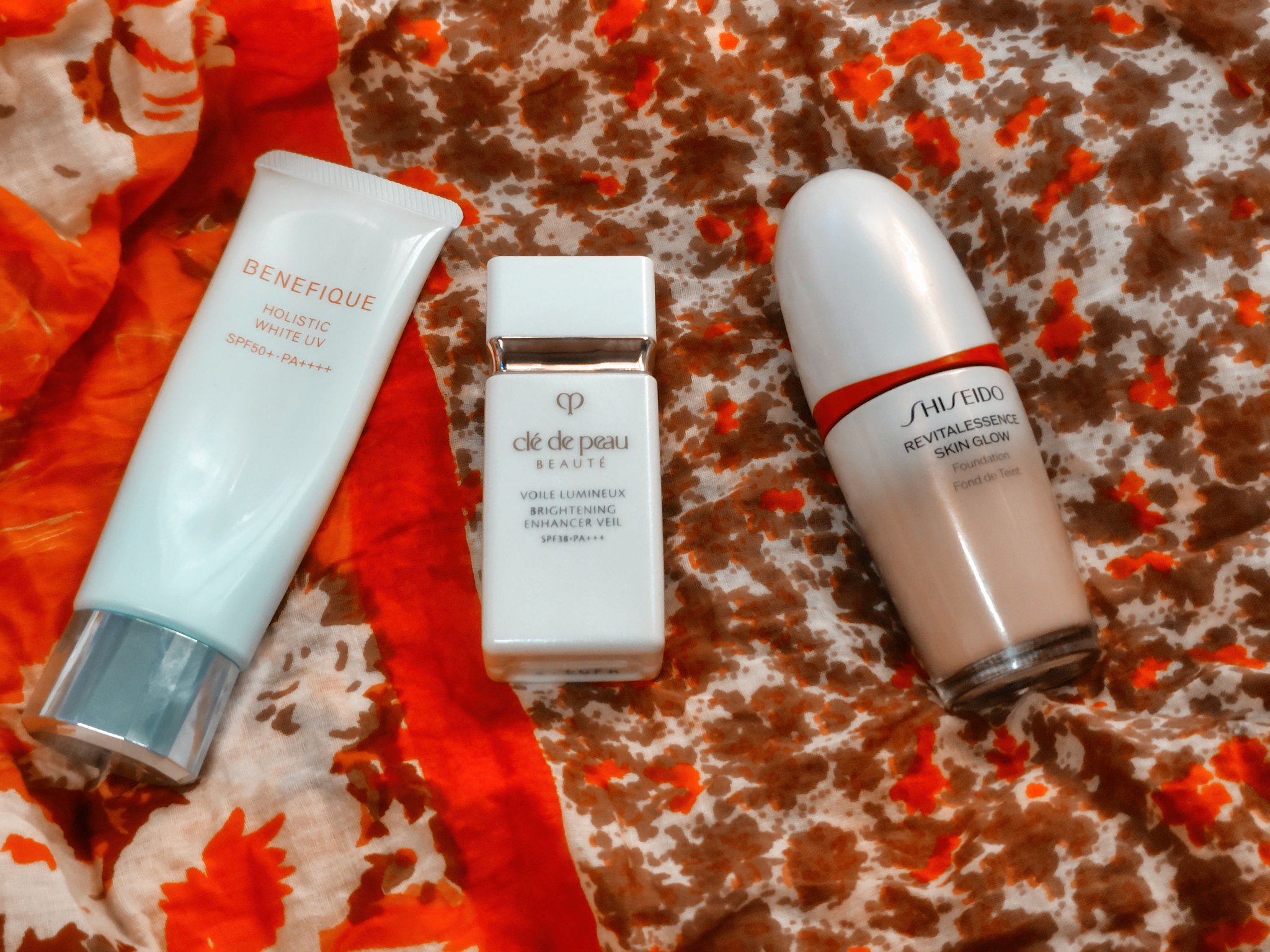 エッセンス スキングロウ ファンデーション/SHISEIDO/リキッドファンデーションを使ったクチコミ（1枚目）