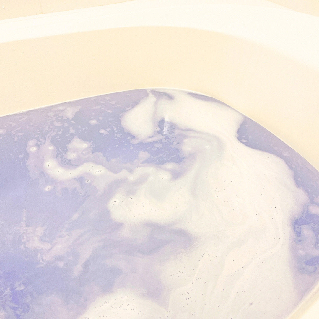 バブ モンスターバブルMEGA級 マーブル泡 ラベンダーカクテルの香り​/バブ/炭酸系入浴剤を使ったクチコミ（3枚目）