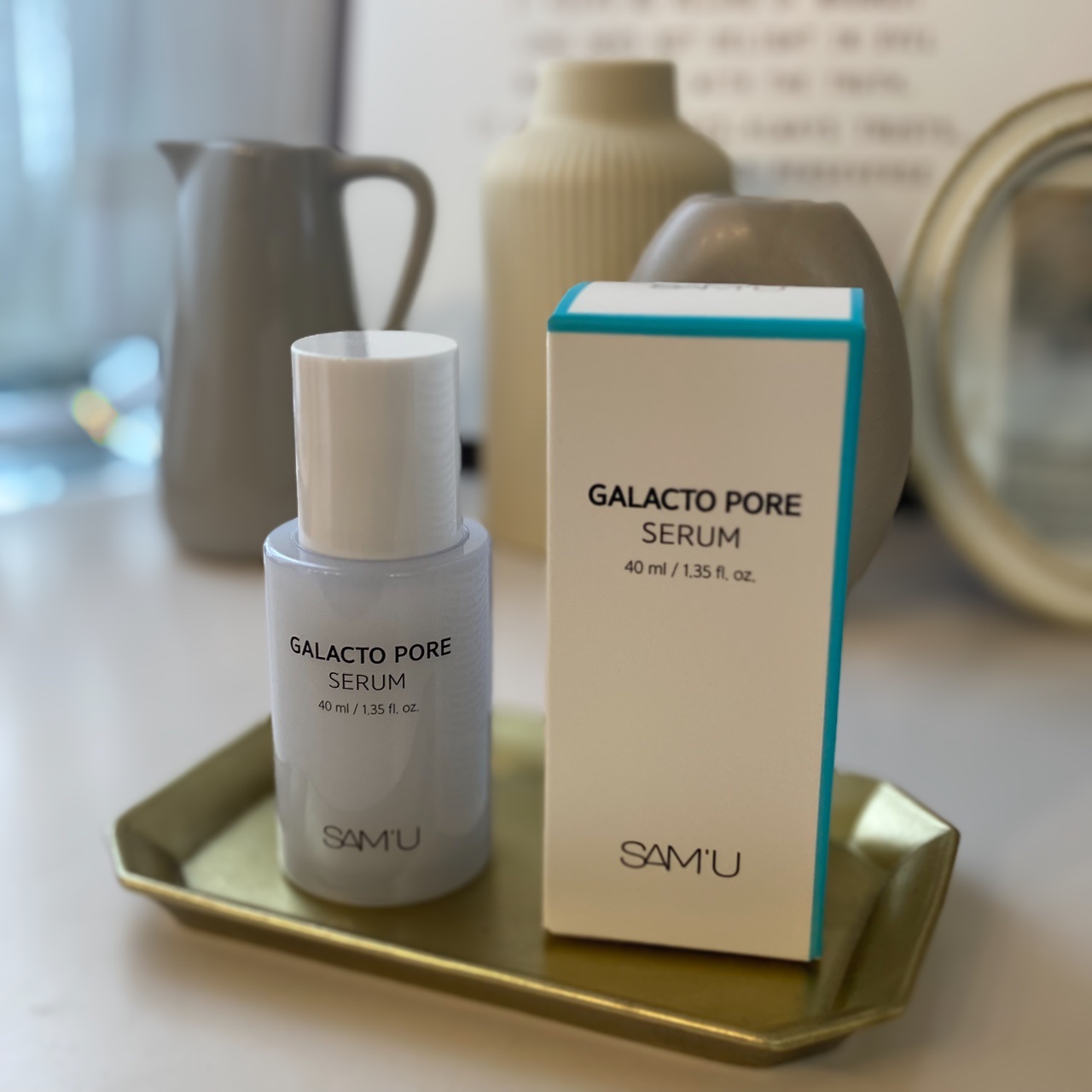 

毛穴をやさしくケアできるセラム


寒くなったり暖かくなったり
季節の変わり目は肌がゆらぎ気味
肌が変化についていけてない感じ

もともと気になる毛穴も目立ってきてる気がする
毛穴が開いているとメイクもなんだか決まらない

だからこそ使