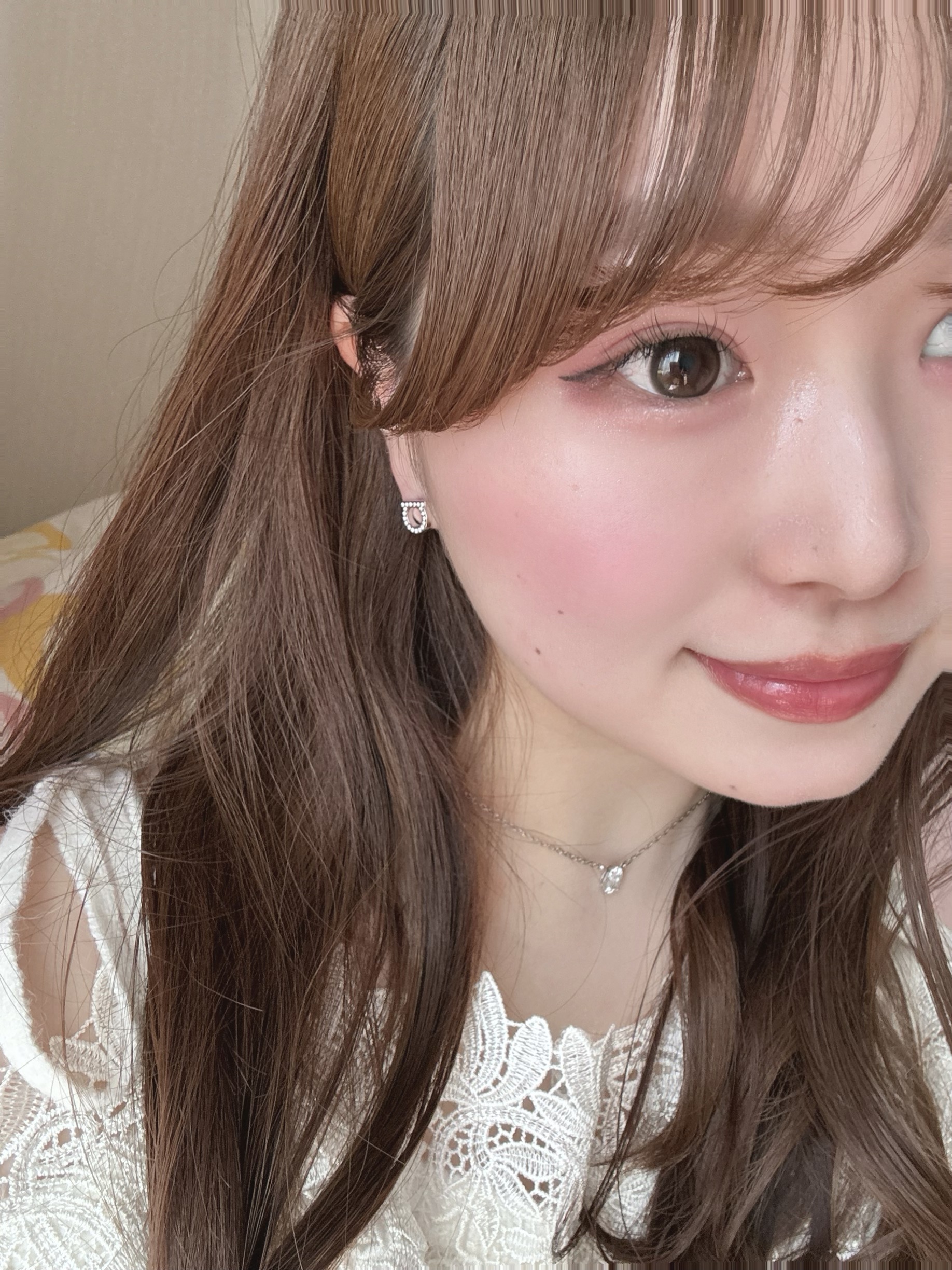 トゥルーディメンションラディアンスバーム/hince/スティックハイライトを使ったクチコミ（1枚目）