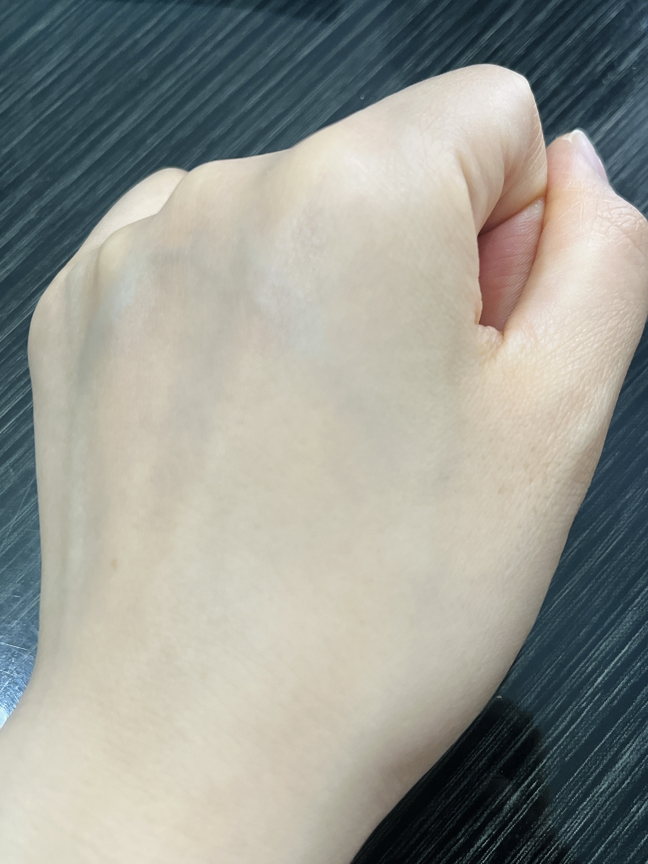 タンイドル ウルトラ ウェア リキッド N/LANCOME/リキッドファンデーションを使ったクチコミ（3枚目）