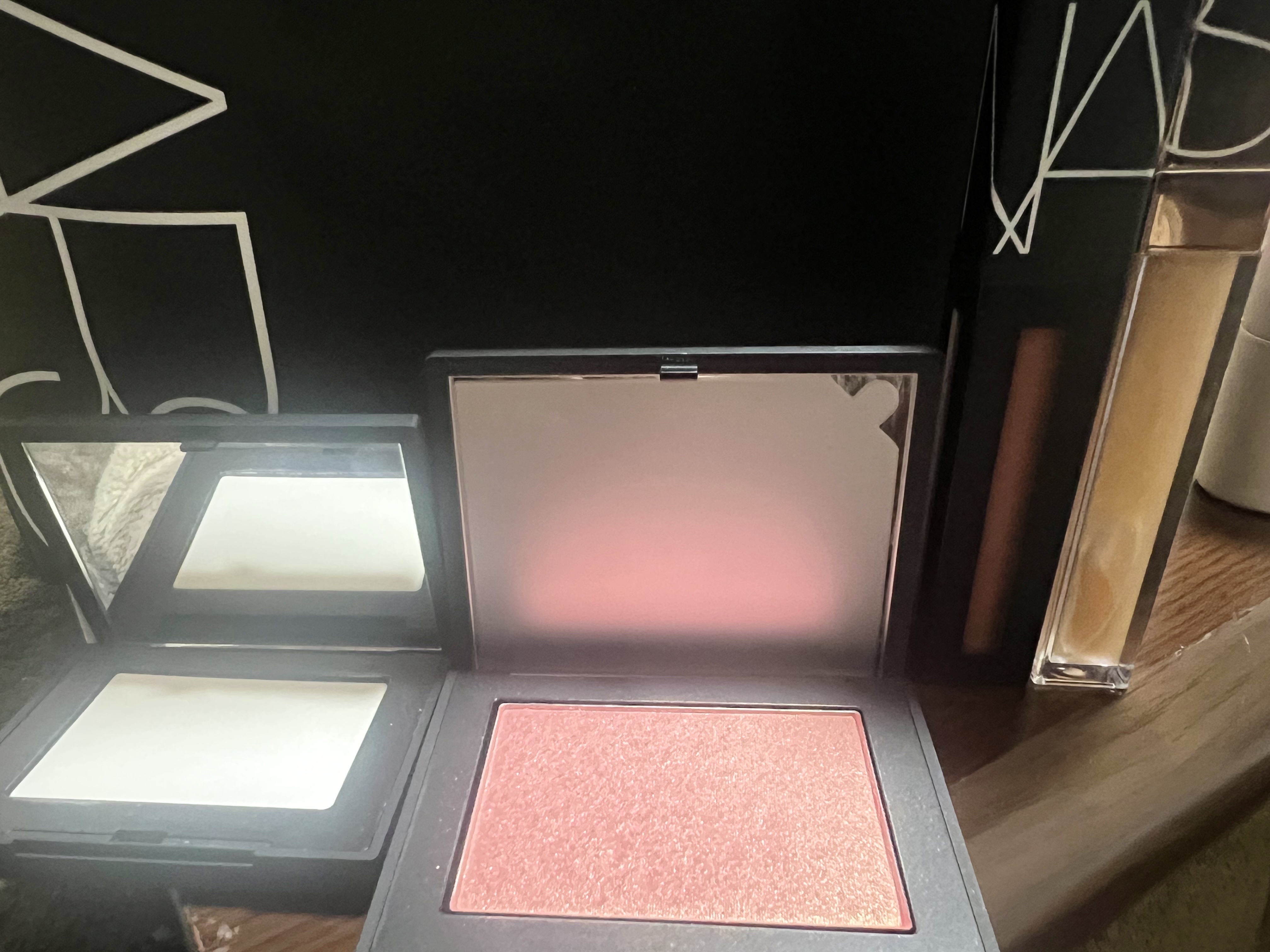 アフターグロー リップシャイン 02468/NARS/リップグロスを使ったクチコミ（1枚目）