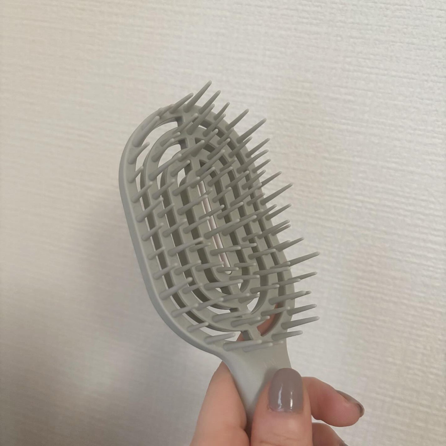 ユニークリー 4wayスムースヘアブラシ/ビー・エヌ/ヘアブラシを使ったクチコミ(4枚目)