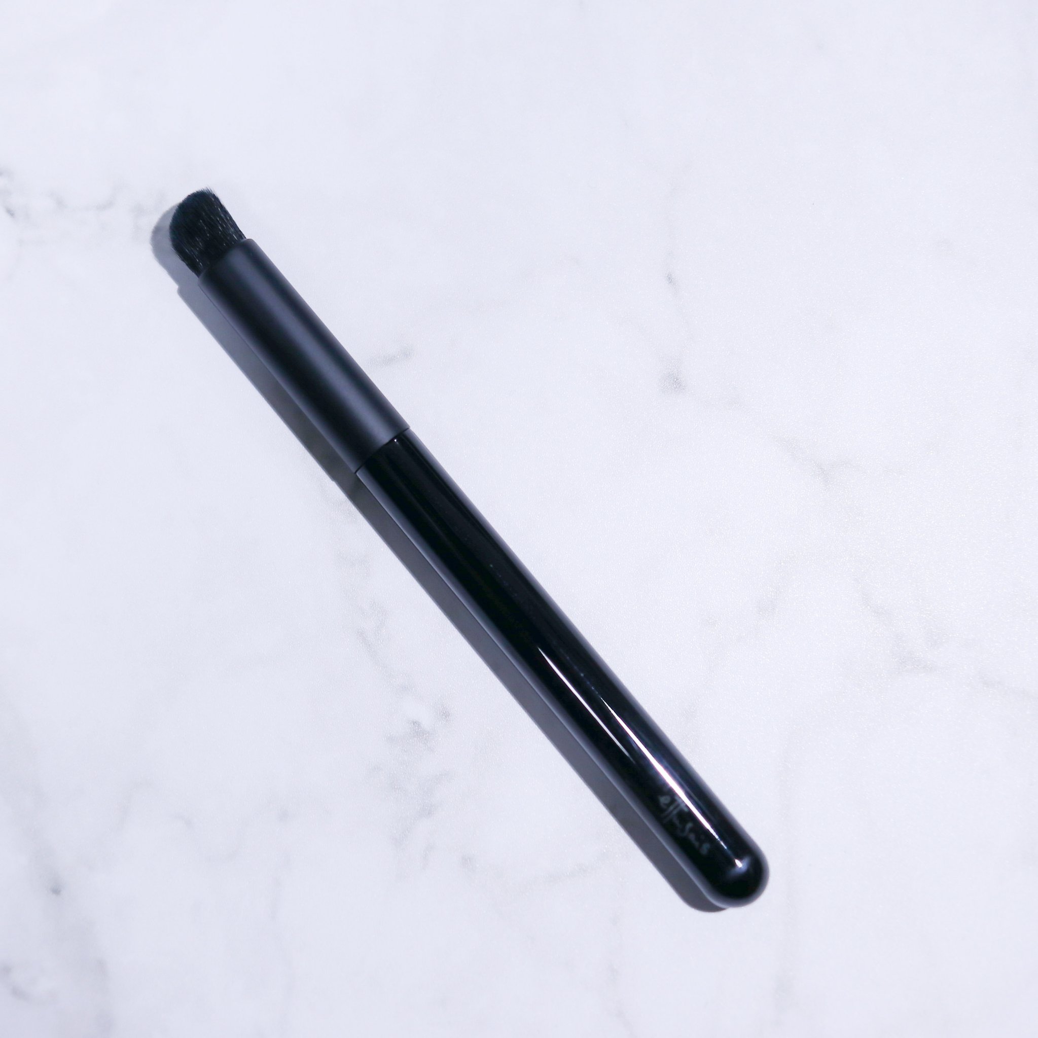 エテュセ スキンフィット コンシーラーブラシ/ettusais/メイクブラシを使ったクチコミ（2枚目）