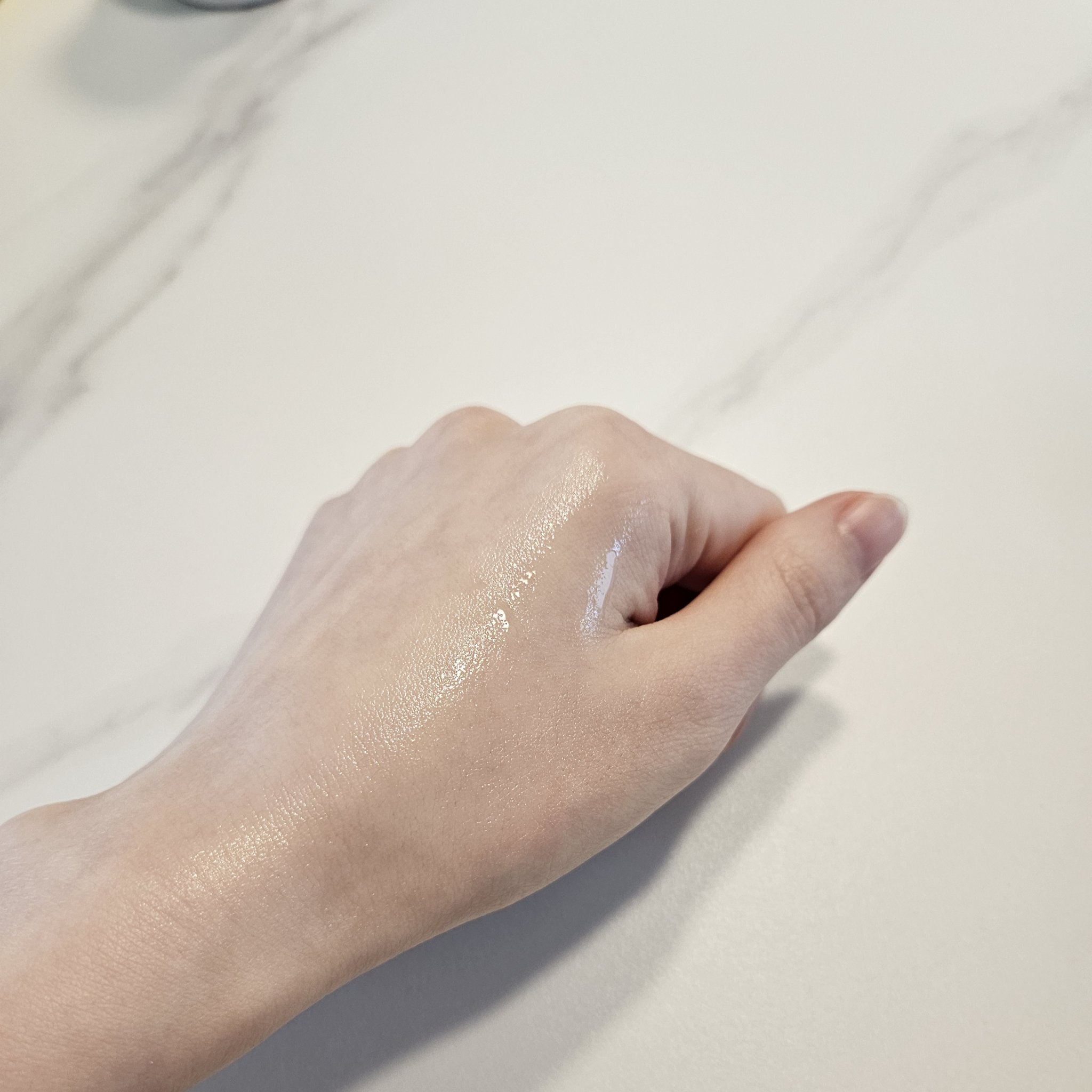 RXザ・アルファアルブチン2 ニキビ跡ケアセラム/COSRX/美容液を使ったクチコミ（3枚目）