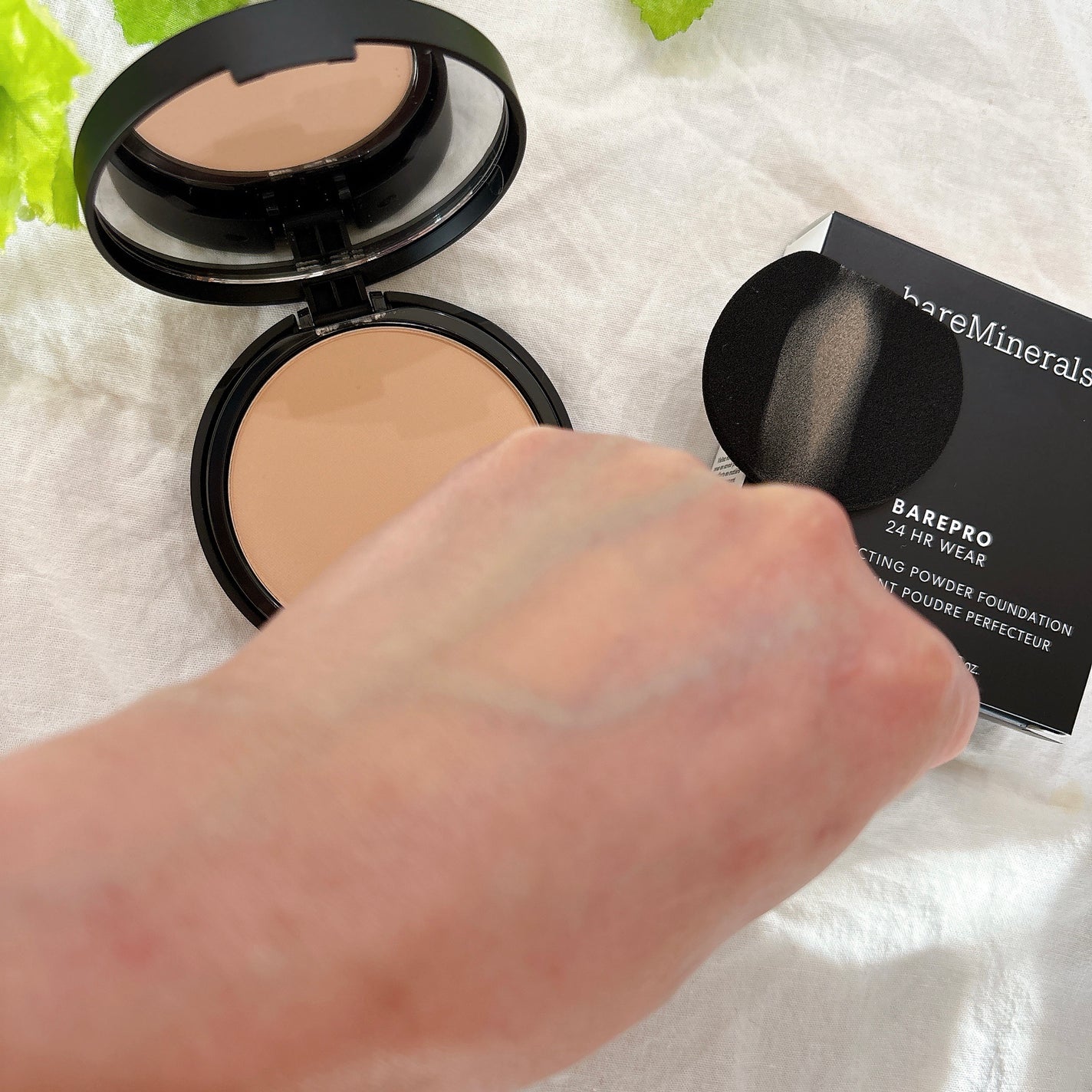 ベアプロ 24HR パウダー ファンデーション/bareMinerals/パウダーファンデーションを使ったクチコミ(4枚目)