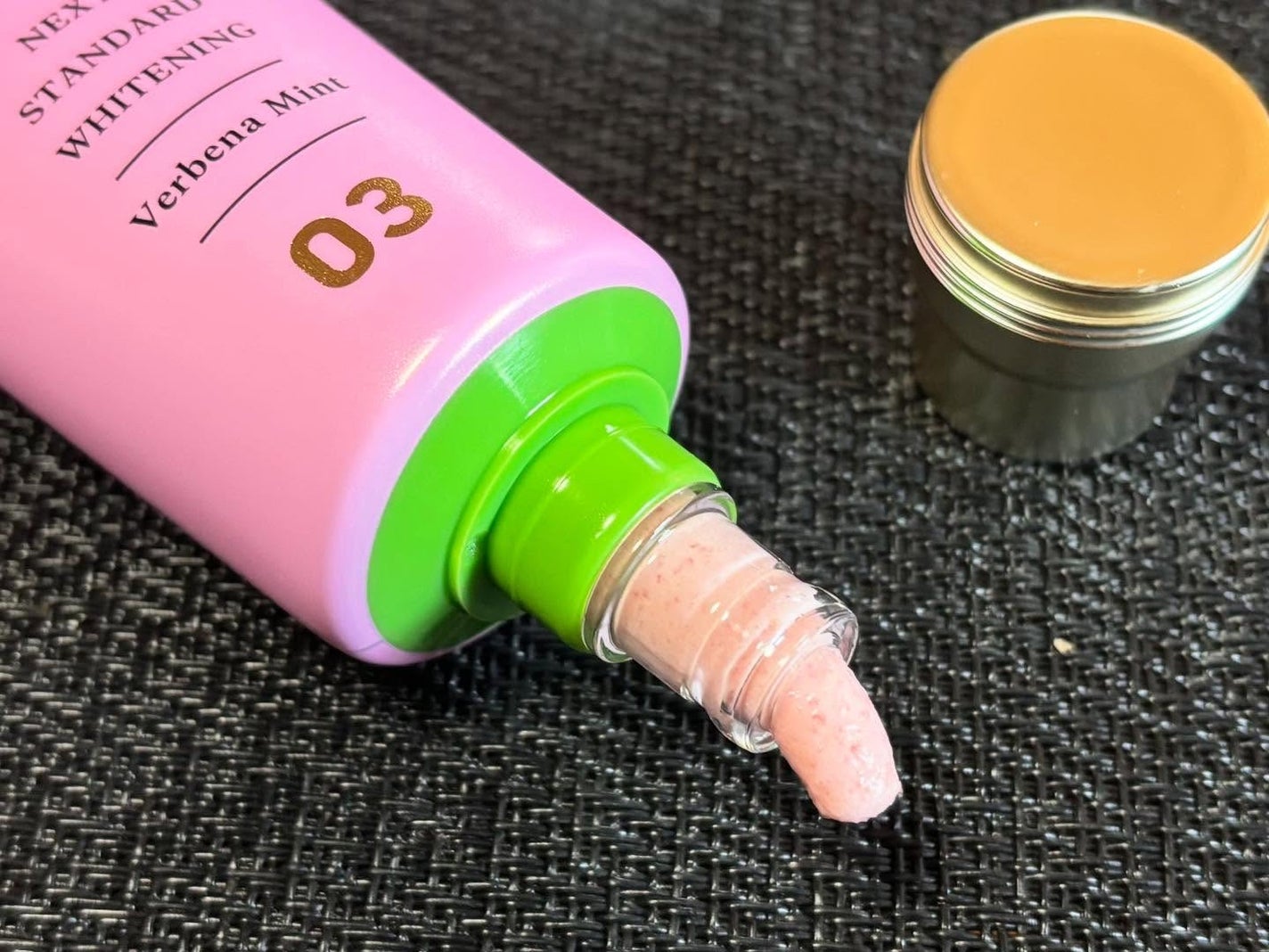 ホワイトプロミス 美白*+むし歯予防*/WHiTE PROMiSE/歯磨き粉を使ったクチコミ(5枚目)