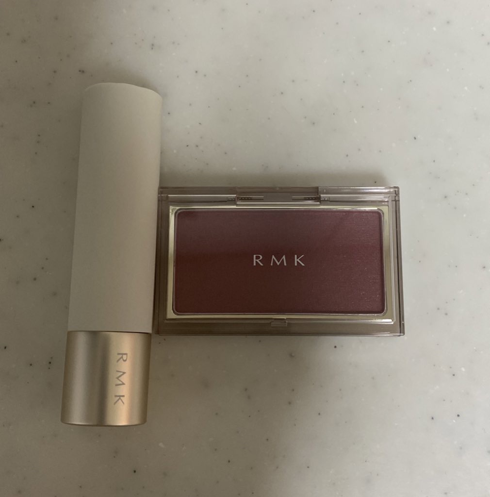 RMK デューイーメルト リップカラー 09 プランプ プラム/RMK/口紅を使ったクチコミ（1枚目）