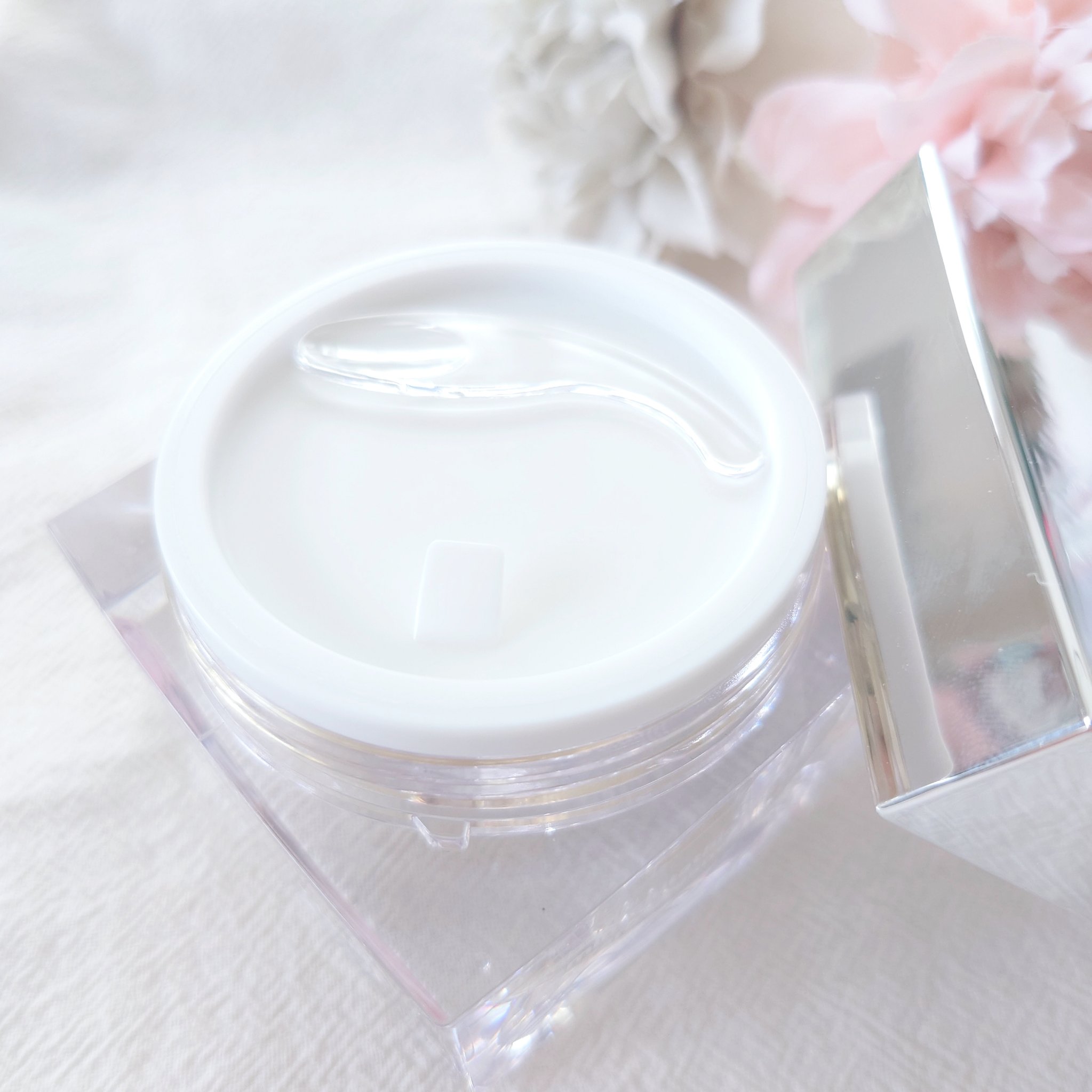 5番 白玉グルタチオンCメラゼロクリーム/numbuzin/フェイスクリームを使ったクチコミ（3枚目）