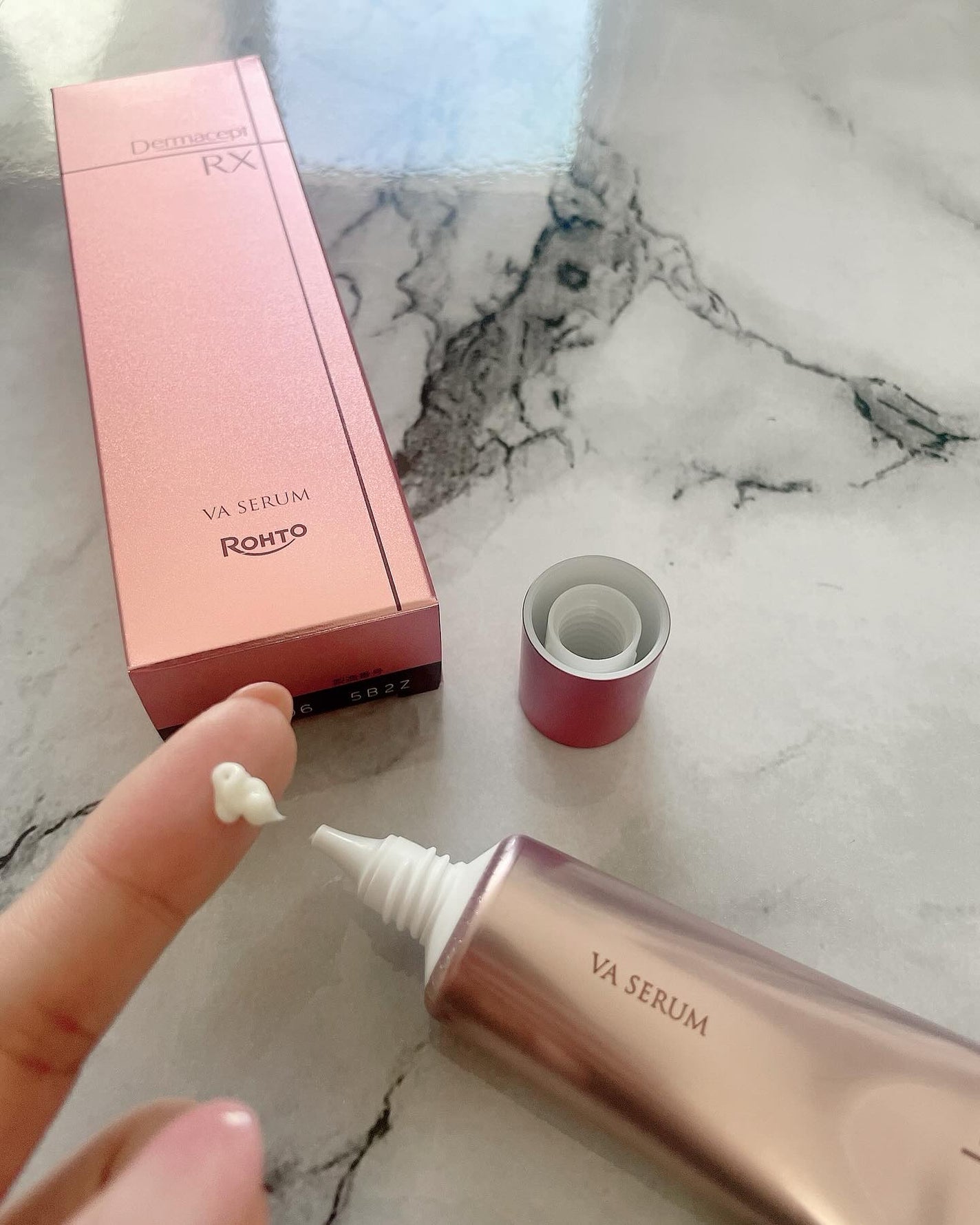 kinglaone on LIPS 「#ロート製薬さんからいただきました『 ダーマセプトRX VAセ..」(1枚目)