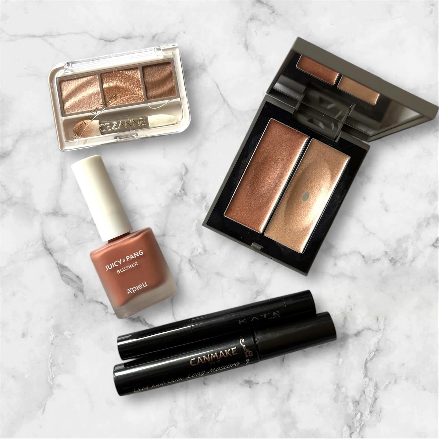 THREE シマリング グロー デュオ/THREE/クリームハイライトを使ったクチコミ（2枚目）