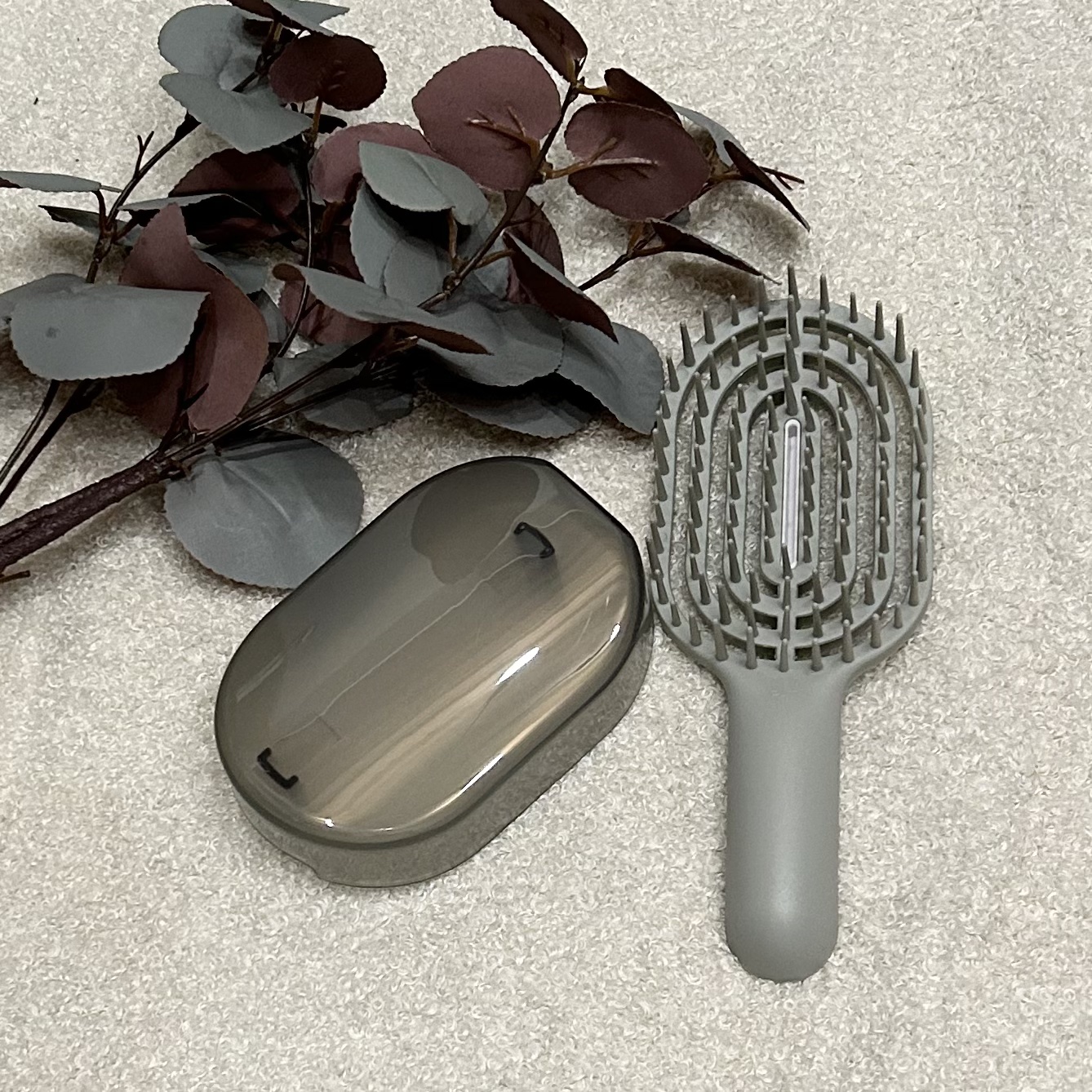 ユニークリー 4wayスムースヘアブラシ/ビー・エヌ/ヘアブラシを使ったクチコミ（2枚目）