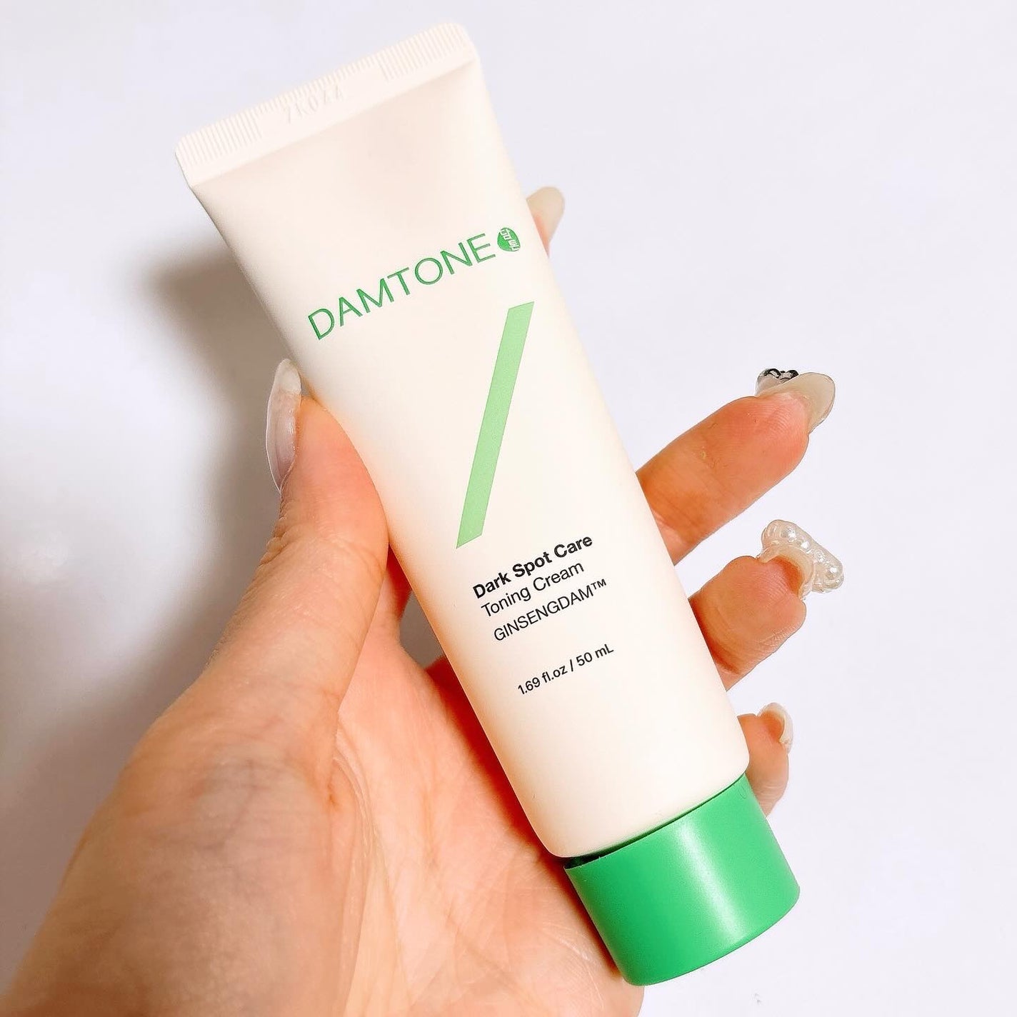 ダムトーン ポアトーンニングアキュエッセンス/ダムトーン/美容液を使ったクチコミ(7枚目)