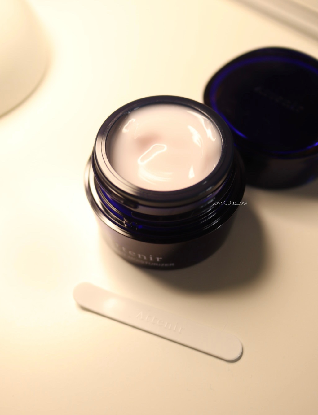 アテニア ミッドナイトモイスチャライザー/アテニア/フェイスクリームを使ったクチコミ（2枚目）