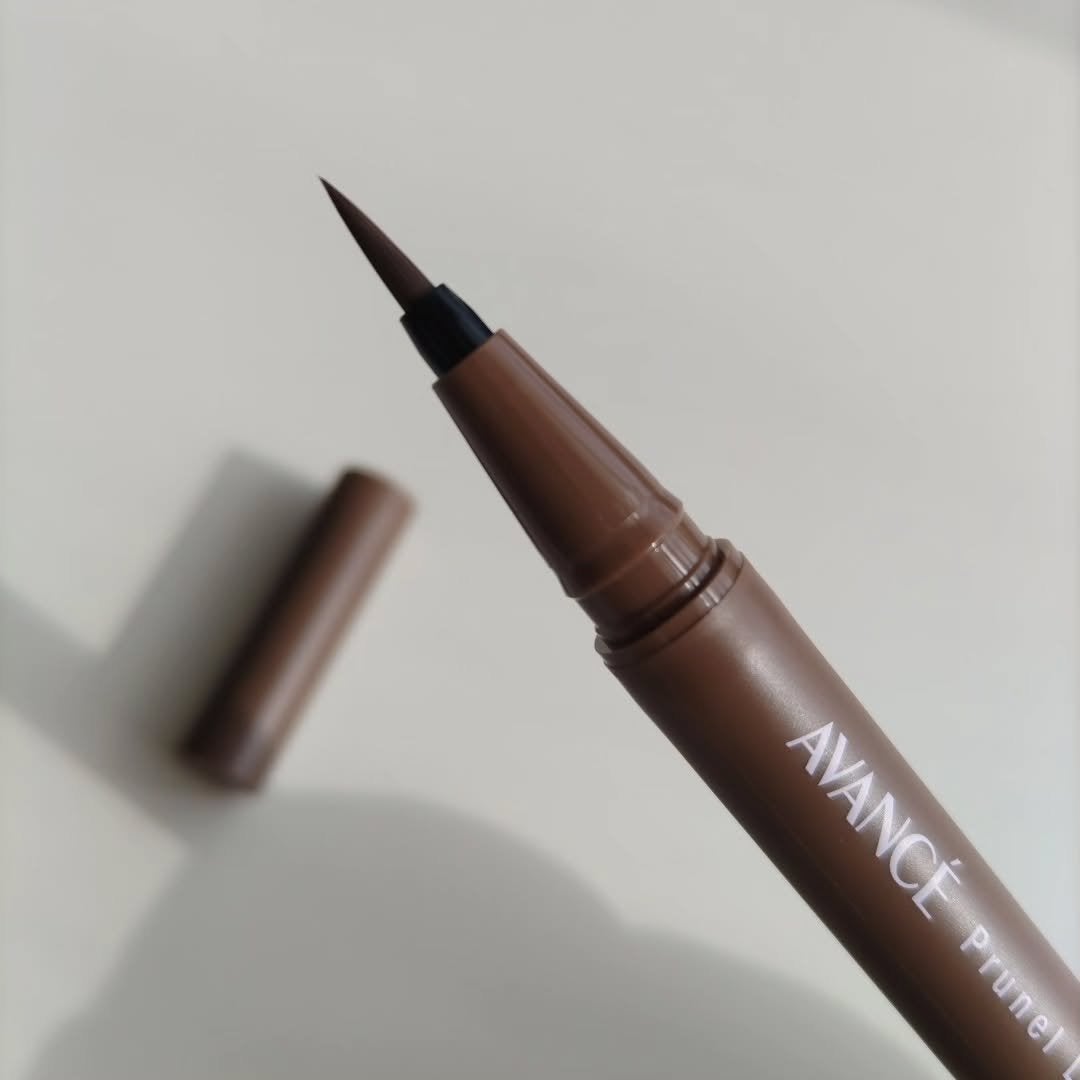 アヴァンセ プリュネルライナー/アヴァンセ/リキッドアイライナーを使ったクチコミ(2枚目)
